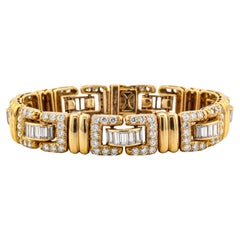 Tiffany & Co. Rare bracelet français en or jaune 18 carats avec diamants ronds baguettes