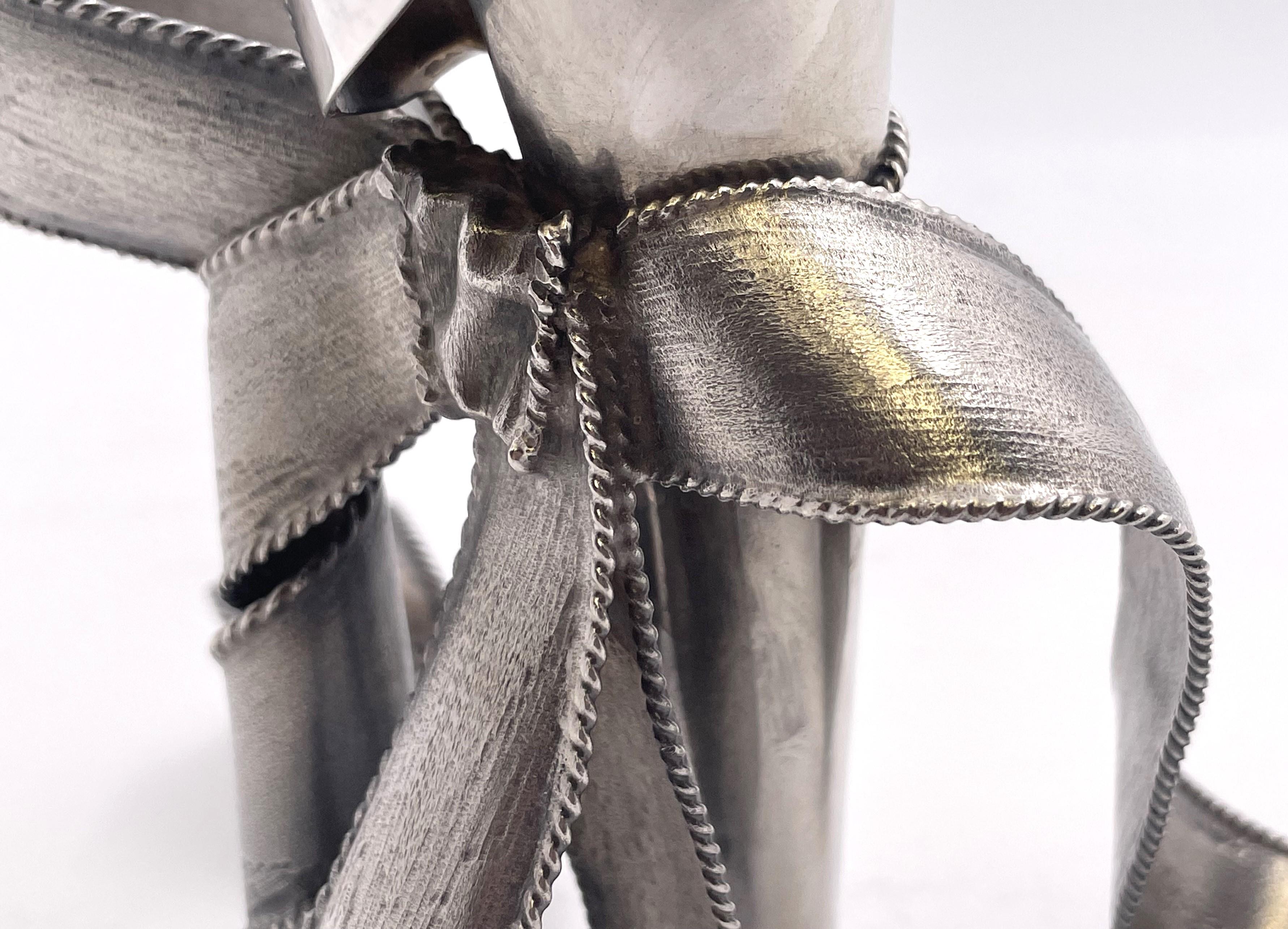Tiffany & Co. Rare Sterling Silver Ribbon Bow Large Vase by Victor Carranza For Sale 6