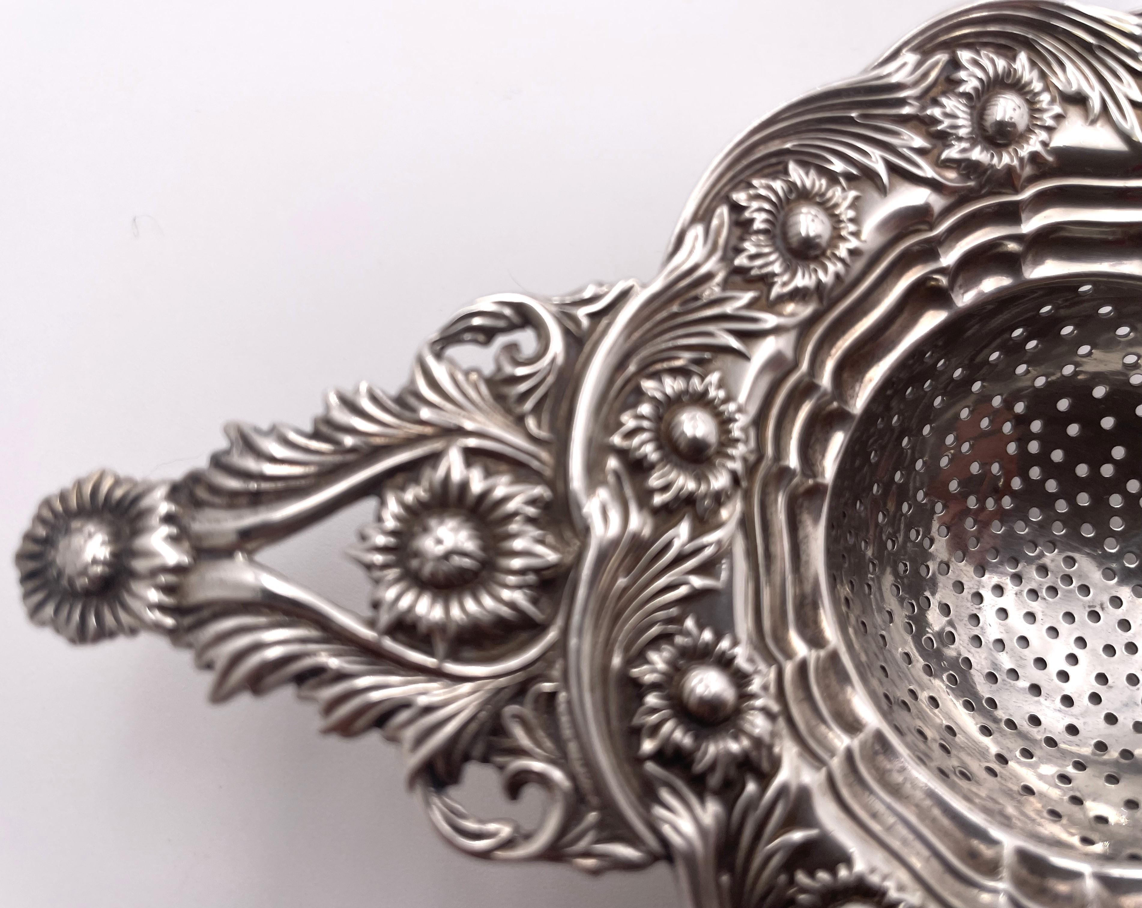 American Tiffany & Co. Rare Sterling Silver Tea Strainer in Chrysanthemum Pattern For Sale