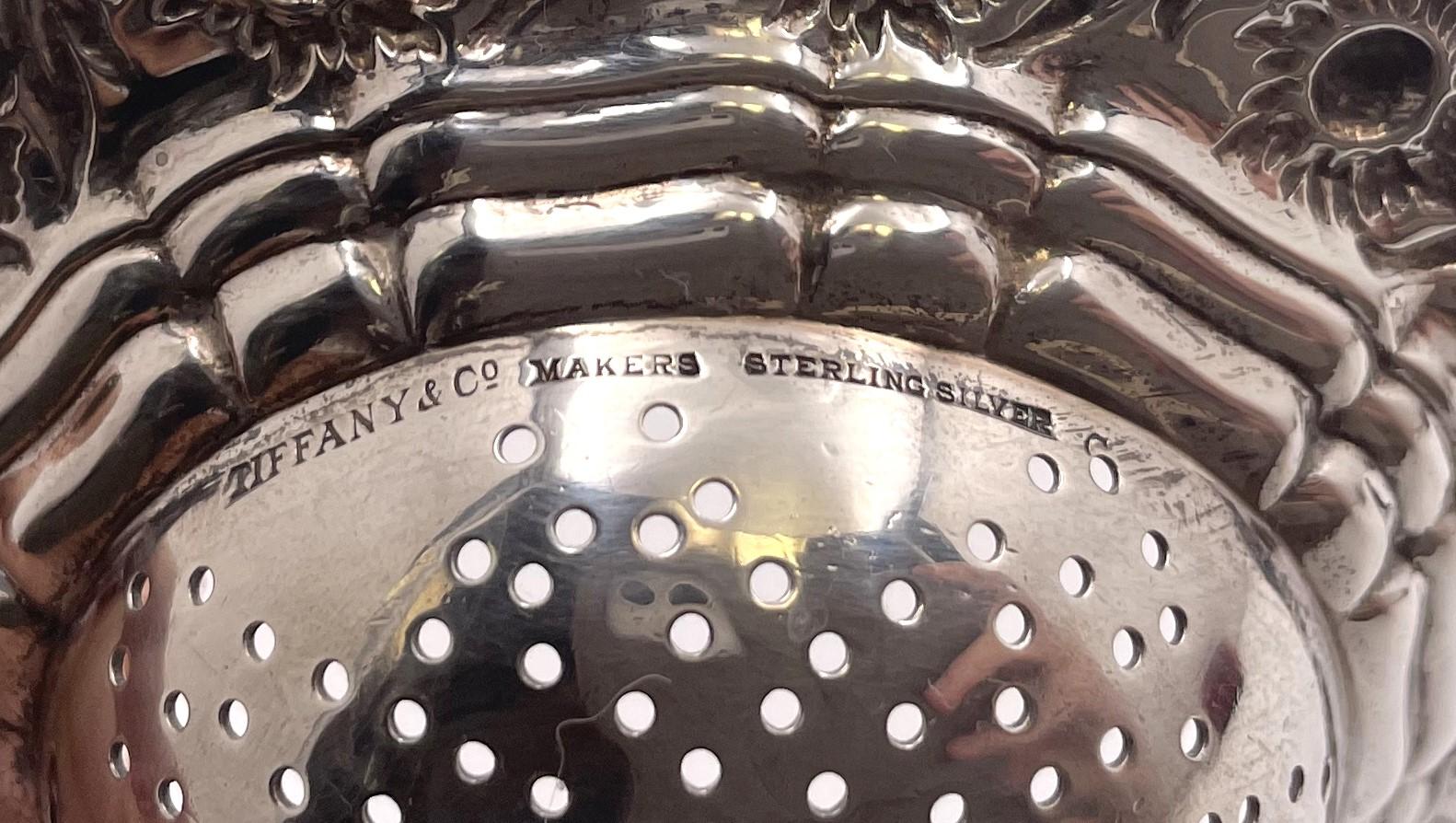 Tiffany & Co. Rare Sterling Silver Tea Strainer in Chrysanthemum Pattern For Sale 1