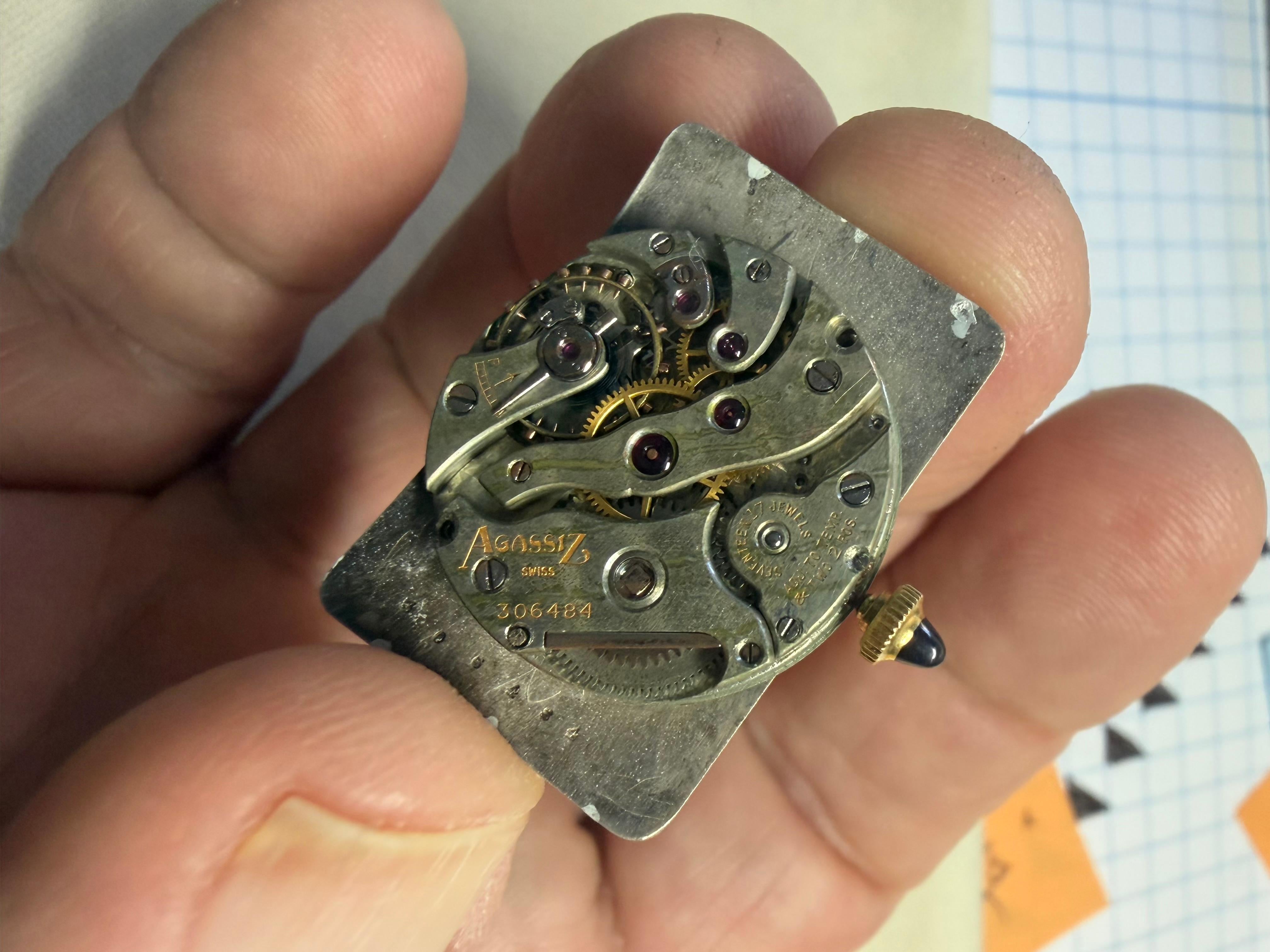 Tiffany & Co. Rectangular 18K Gold Wristwatch with Agassiz Movement, Circa 1930s In Good Condition For Sale In Wailea, HI