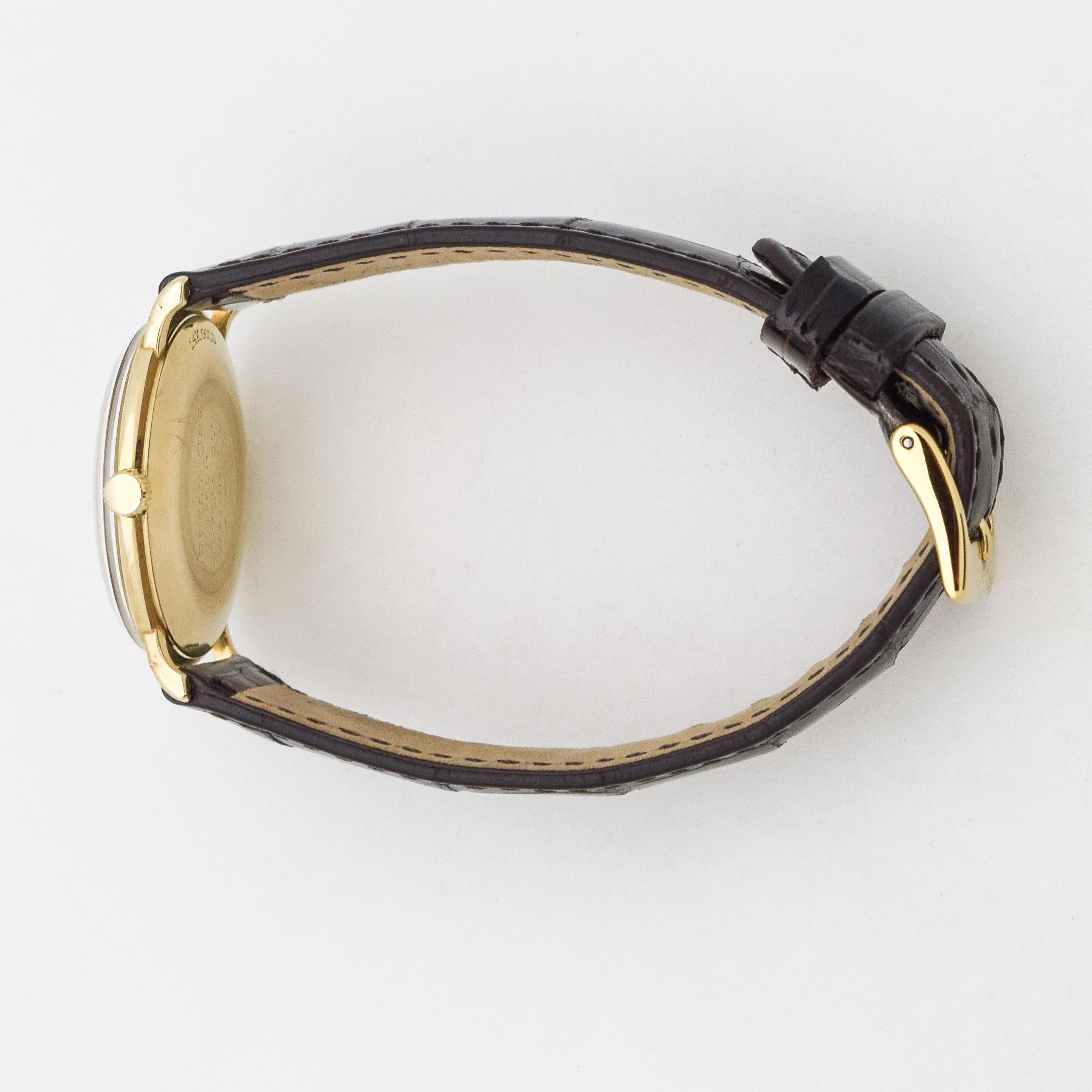 Tiffany & Co. Reference T-101-C with a 14 Karat Yellow Gold Case, 1994 For Sale 1