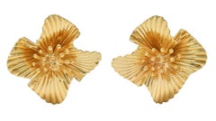 Tiffany & Co. Retro 14 Karat Yellow Gold Vintage Flower Ear-Clip Earrings