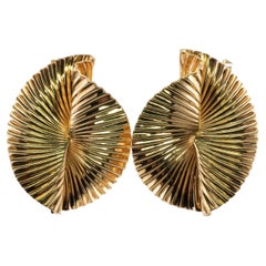 Tiffany & Co Retro 14K Gold Flute Ribbon Fan Earrings Clips Clip On