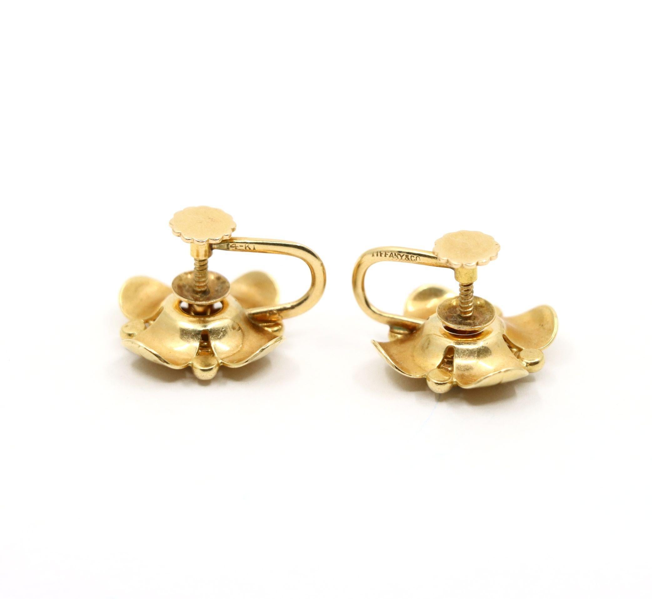 Tiffany & Co. Retro 14K Gold Saphir Blume Ohrringe im Angebot 3