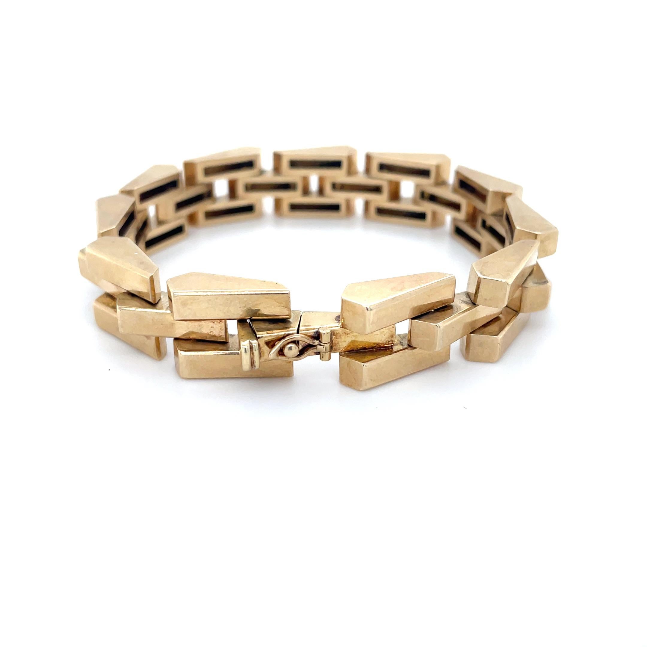 Tiffany & Co. Retro, 14K Yellow Gold Geometric Bracelet In Good Condition For Sale In Chicago, IL