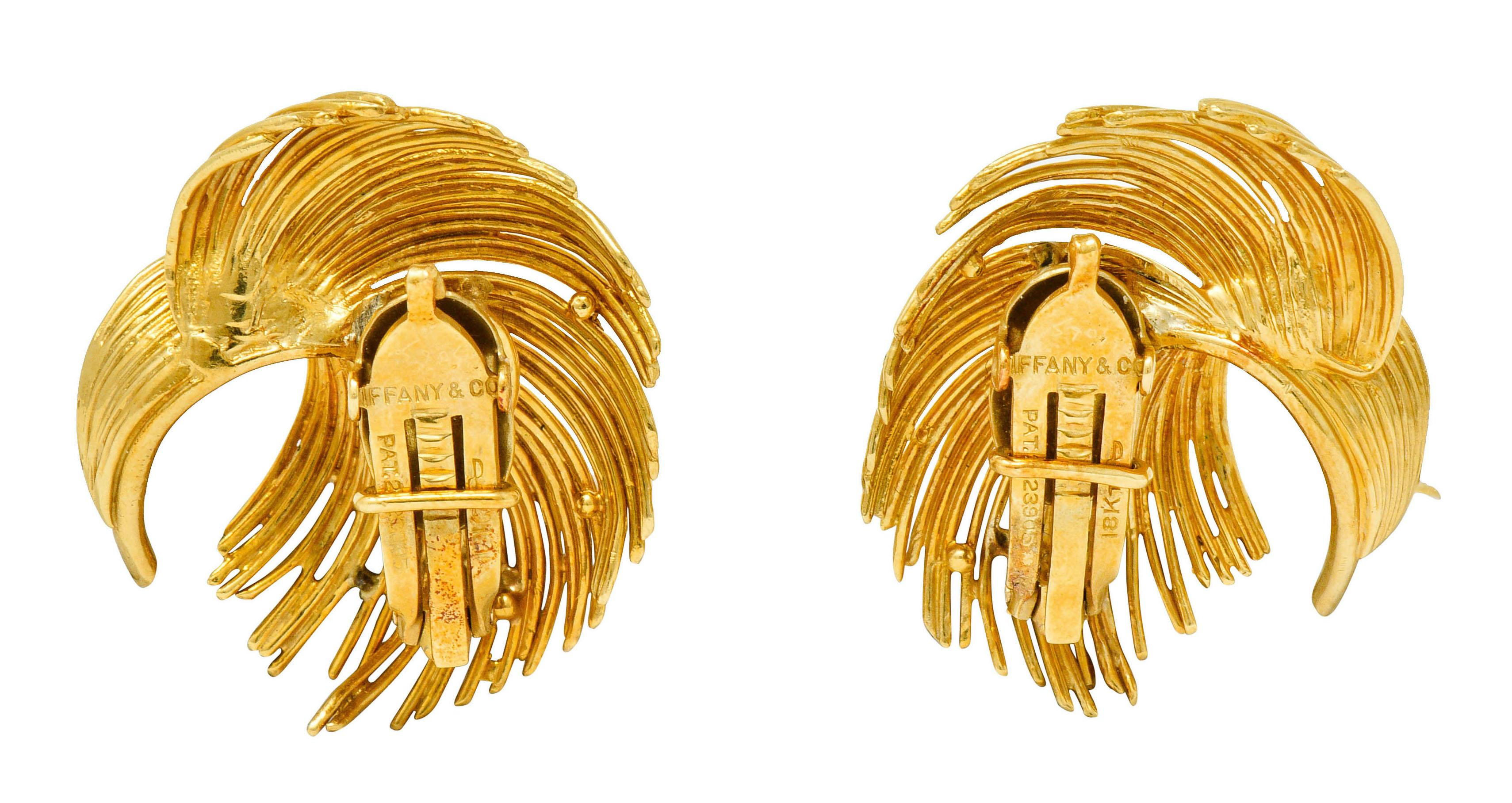 Tiffany & Co. Retro 18 Karat Gold Feather Ear-Clip Earrings, circa 1940s In Excellent Condition In Philadelphia, PA