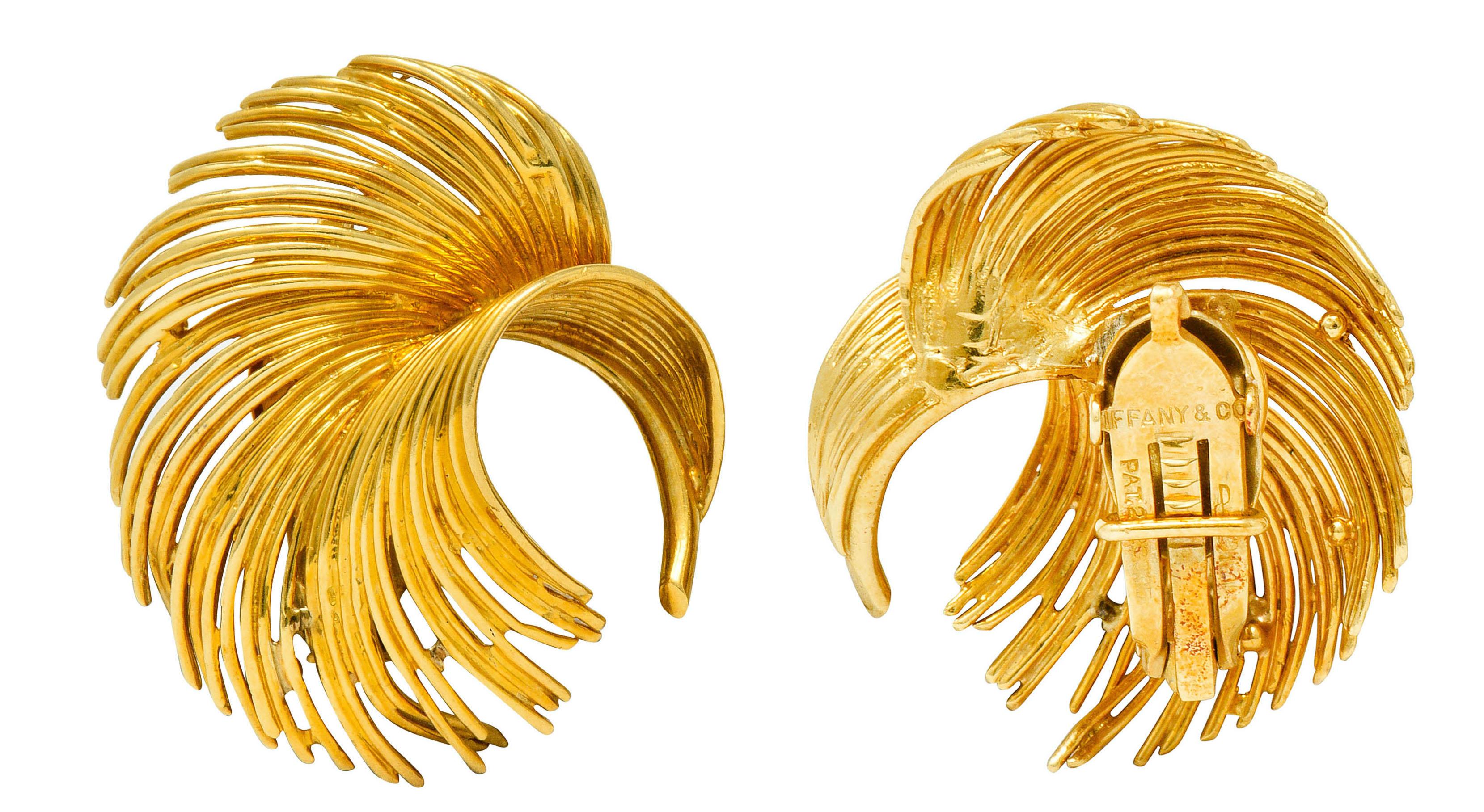 Tiffany & Co. Retro 18 Karat Gold Feather Ear-Clip Earrings, circa 1940s 2