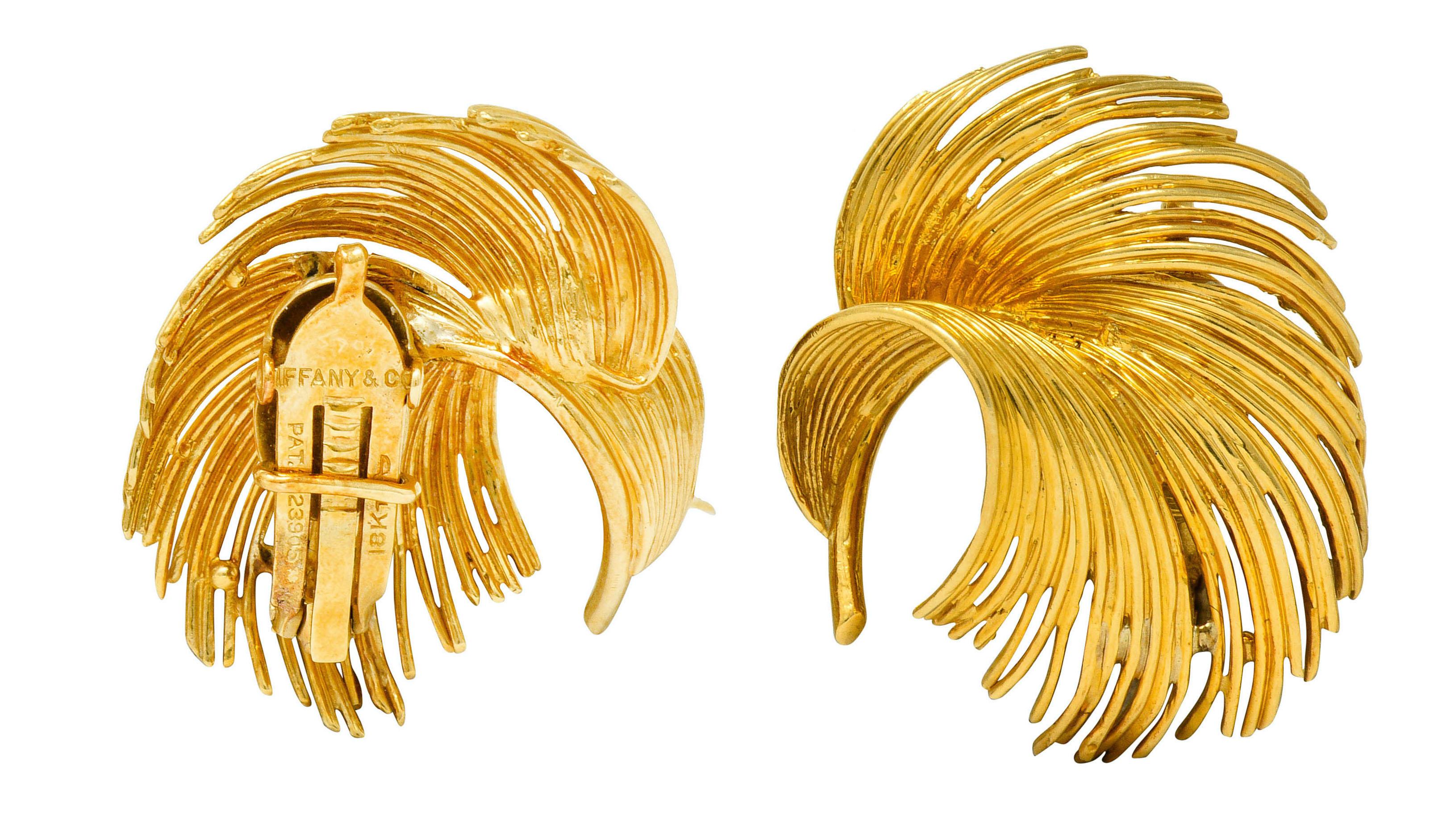 Tiffany & Co. Retro 18 Karat Gold Feather Ear-Clip Earrings, circa 1940s 3