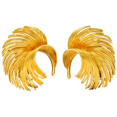Tiffany & Co. Vintage 18 Karat Gold Feather Ear-Clip Earrings, circa 1940s