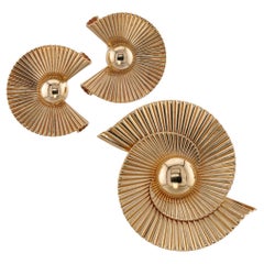 TIFFANY & CO. Retro 18k Yellow Gold Flared Swirl Earrings & Brooch Set