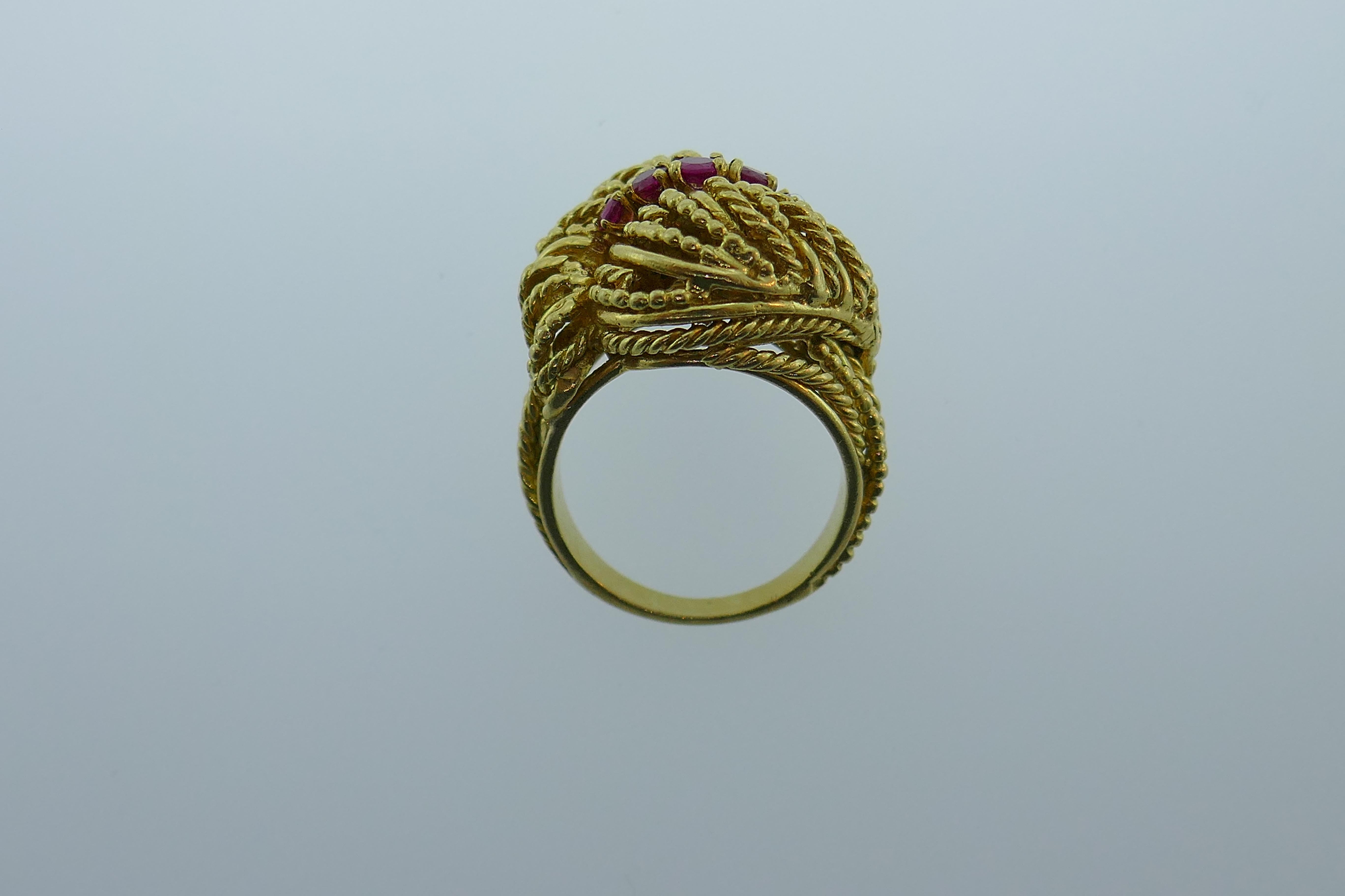 Tiffany & Co. 18k Yellow Gold & Ruby Bombe Motif Ring Retro Circa 1940s





Here is your chance to purchase a beautiful and highly collectible designer ring.  Truly a great piece at a great price! 



Weight: 11.2 grams



Condition: