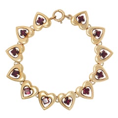 Tiffany & Co. Retro 1940's Garnet 14 Karat Yellow Gold Vintage Heart Bracelet