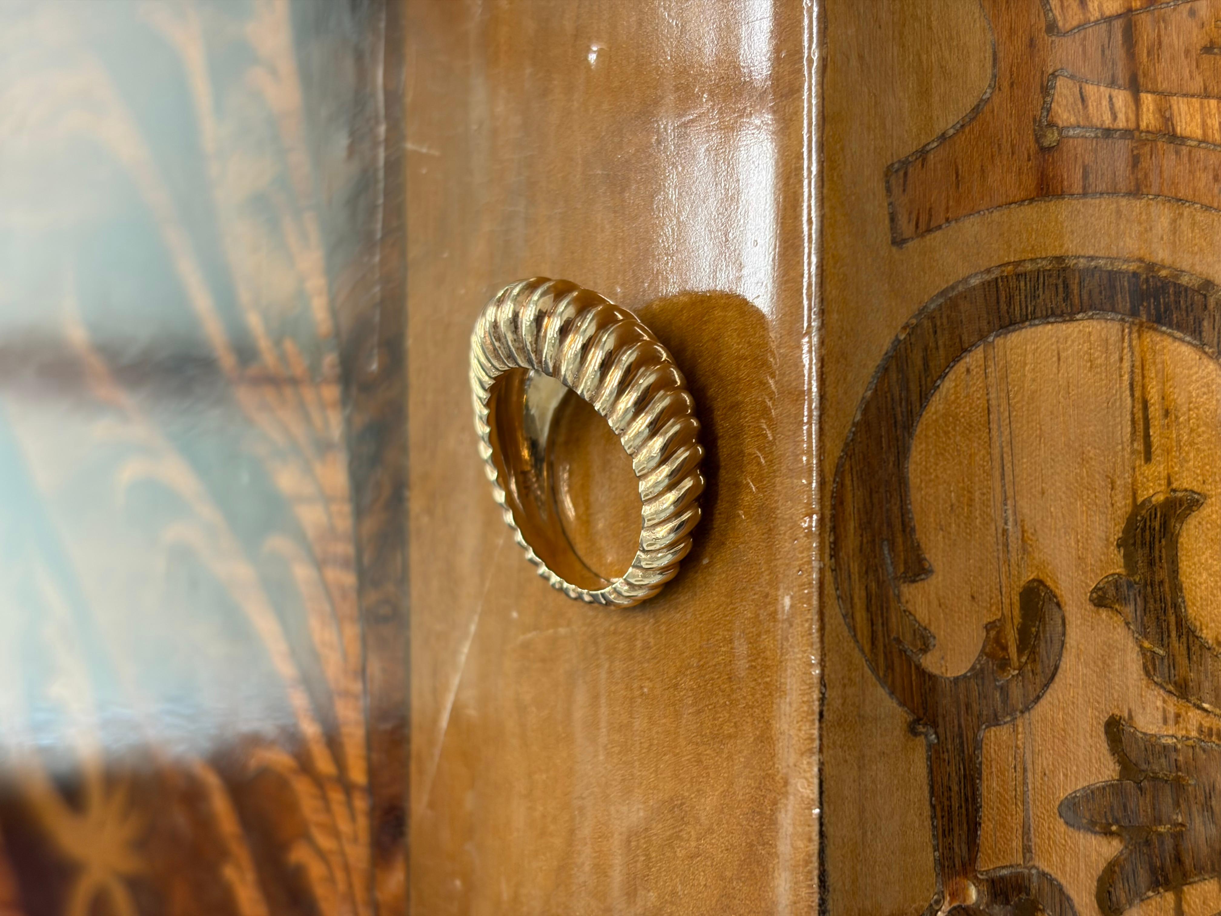 Femenino o masculino TIFFANY & CO. Anillo festoneado retro de oro amarillo de 14k de los años 50 en venta