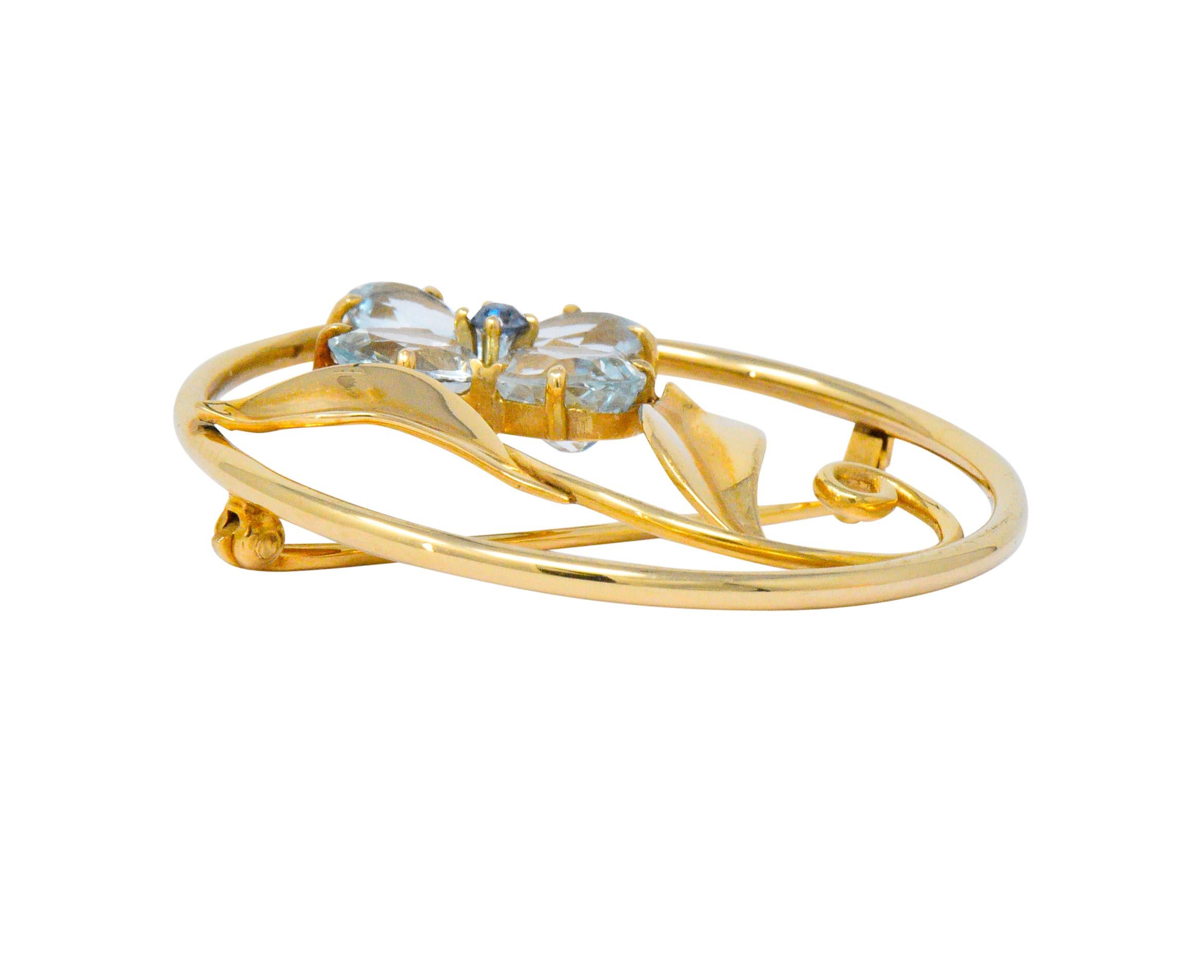 Tiffany & Co. Retro 5.15 Carat Aquamarine Sapphire 14 Karat Gold Flower Brooch 1