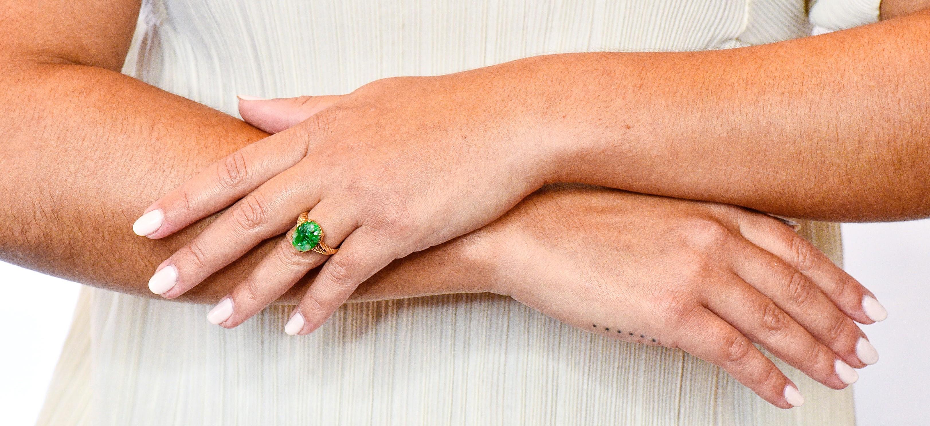 Tiffany & Co. Retro Carved Jade 14 Karat Gold Floral Ring 6