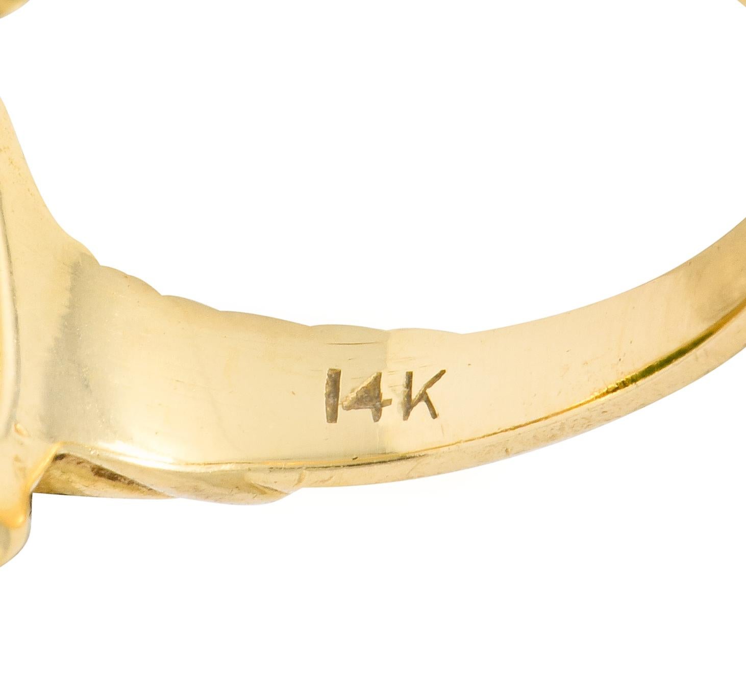 Tiffany & Co. Retro Carved Jade 14 Karat Gold Floral Ring 2