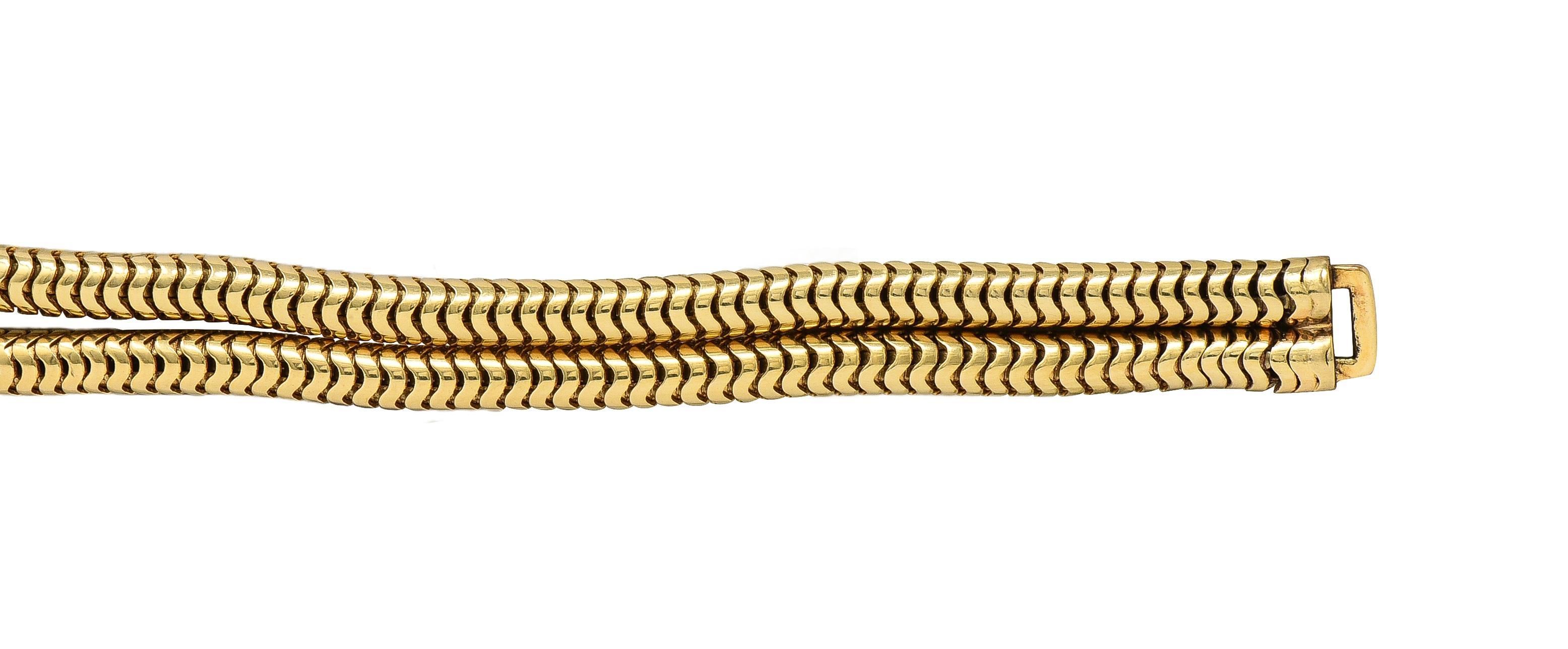 Tiffany & Co. Bracelet rétro en or jaune 14 carats avec diamants, rubis et platine Unisexe en vente