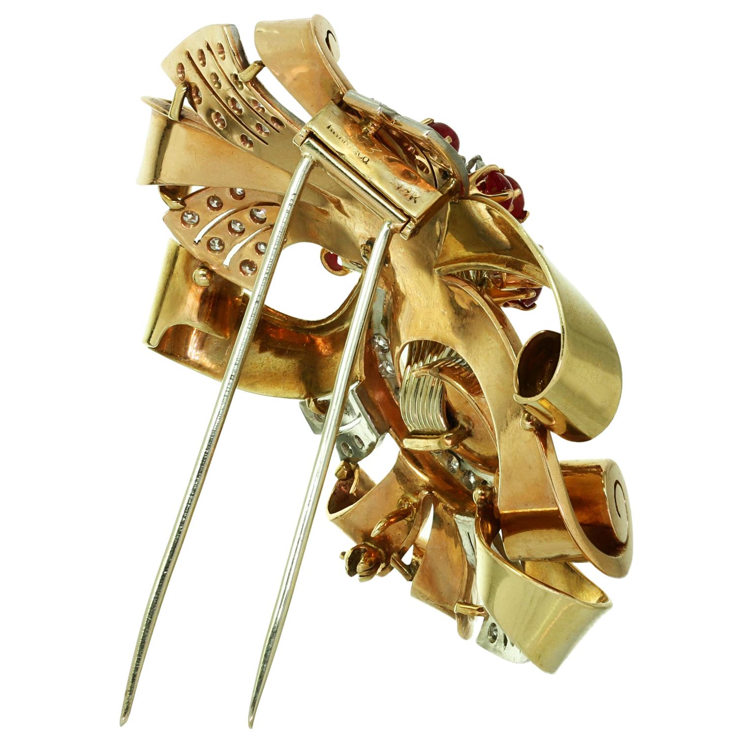 Tiffany & Co. Retro Ansteckbrosche mit Diamant, Rubin und Roségold im Zustand „Gut“ im Angebot in New York, NY