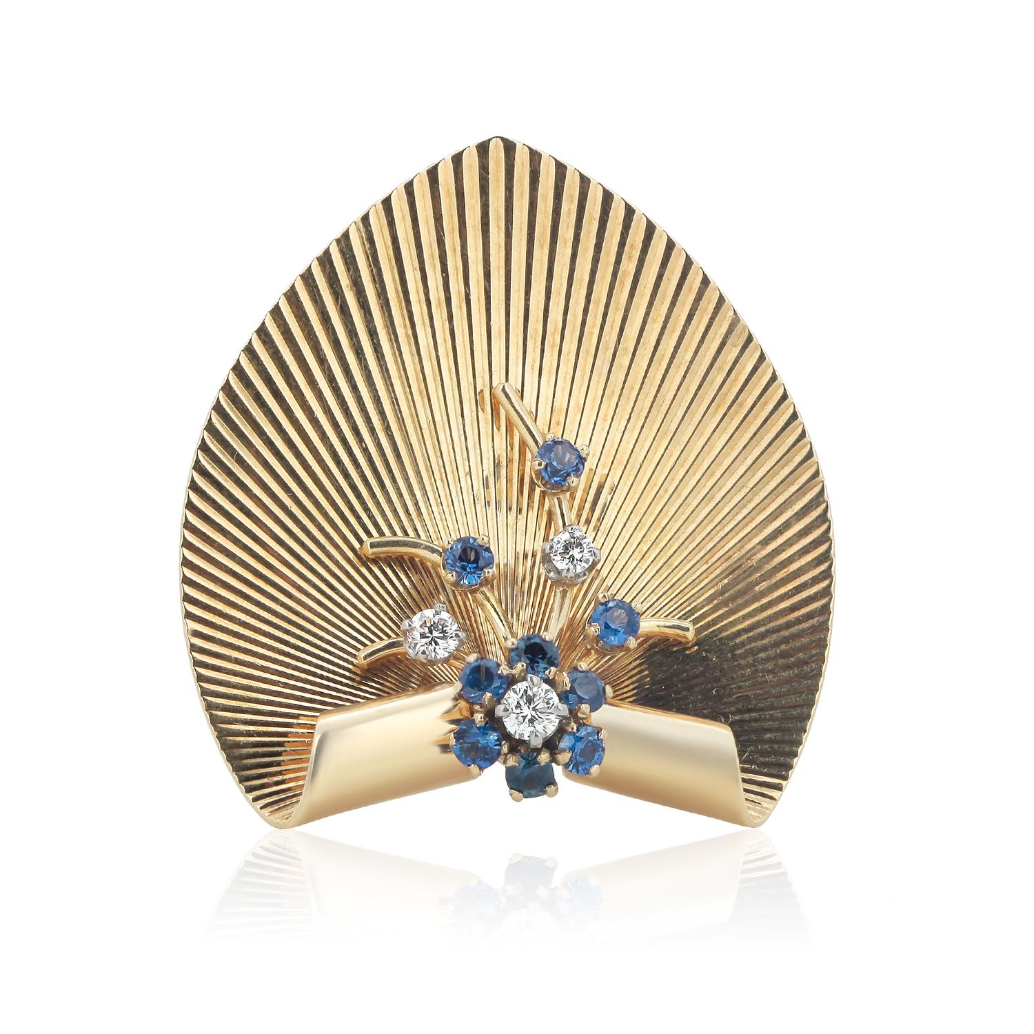 Tiffany Co Retro Diamond Sapphire Yellow Gold 1.30 Inch Wide Brooch Pendant  In Good Condition In New York, NY