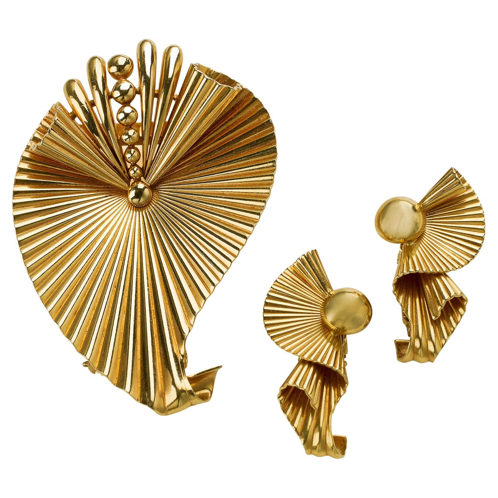 Tiffany & Co. Retro Gold Clip Earrings and Brooch