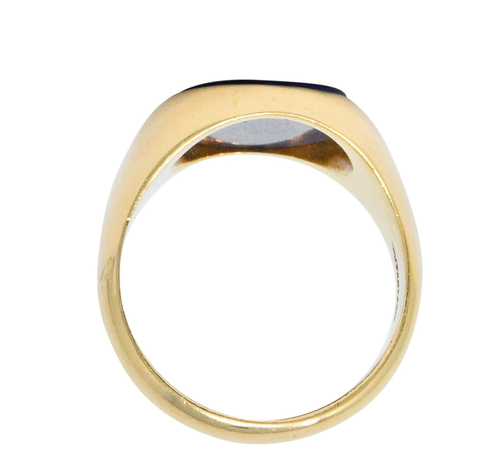 Contemporary Tiffany & Co. Retro Lapis Lazuli 14 Karat Gold Unisex Signet Ring