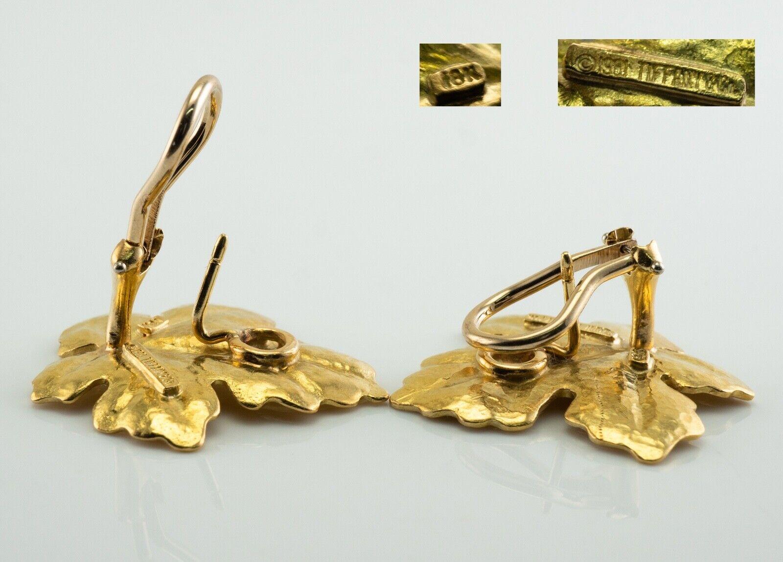 Women's or Men's Tiffany & Co Retro Leaf Earrings 18K Gold For Sale