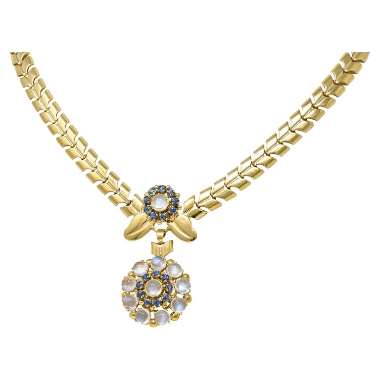 Tiffany & Co. Retro Moonstone Sapphire 14 Karat Gold Floral Cluster Necklace For Sale