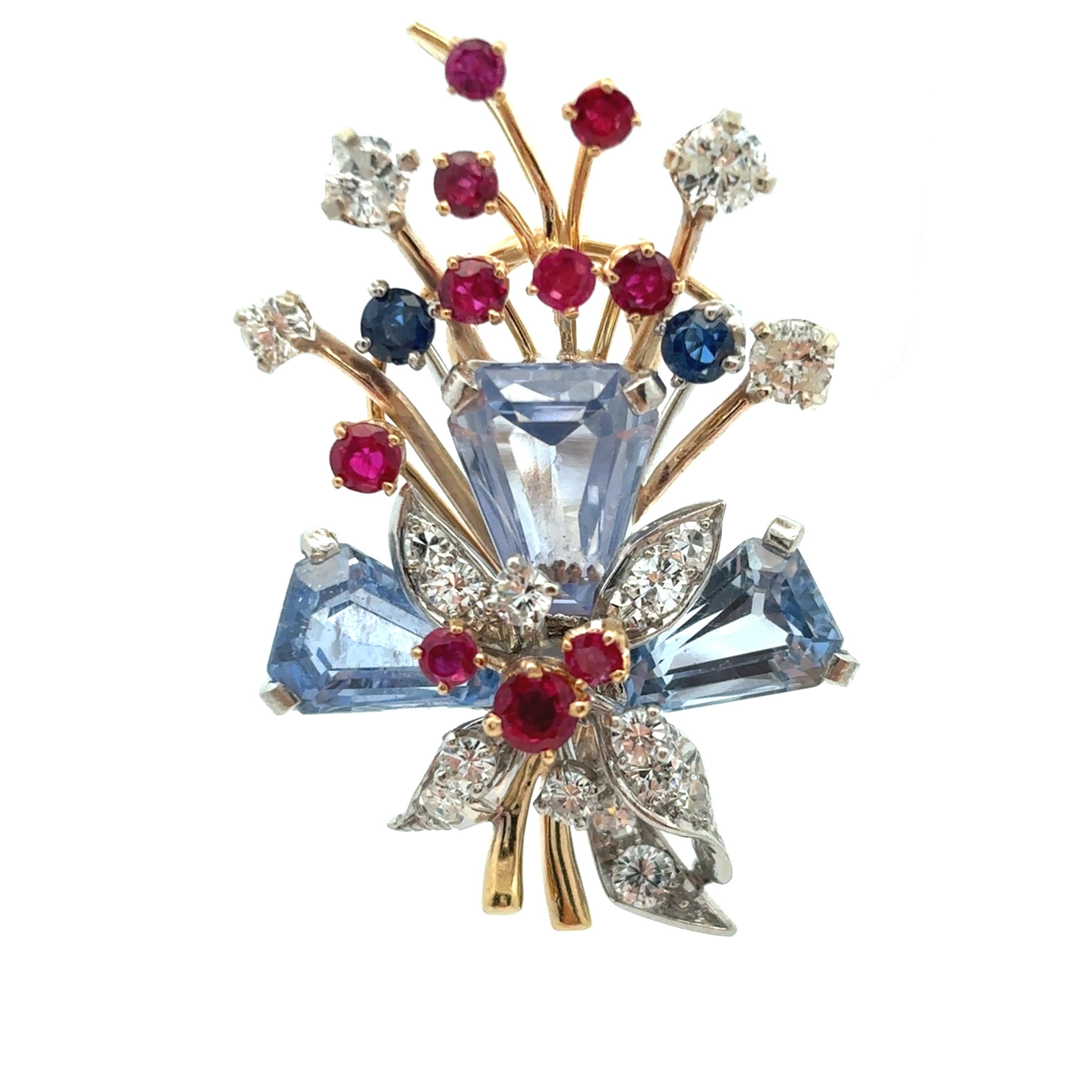 Donna Tiffany & Co. Orecchini con più gemme retrò