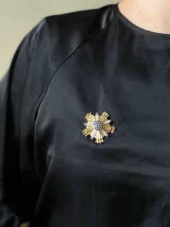 Tiffany & Co Retro Sapphire Diamond 18k Gold Medium Brooch