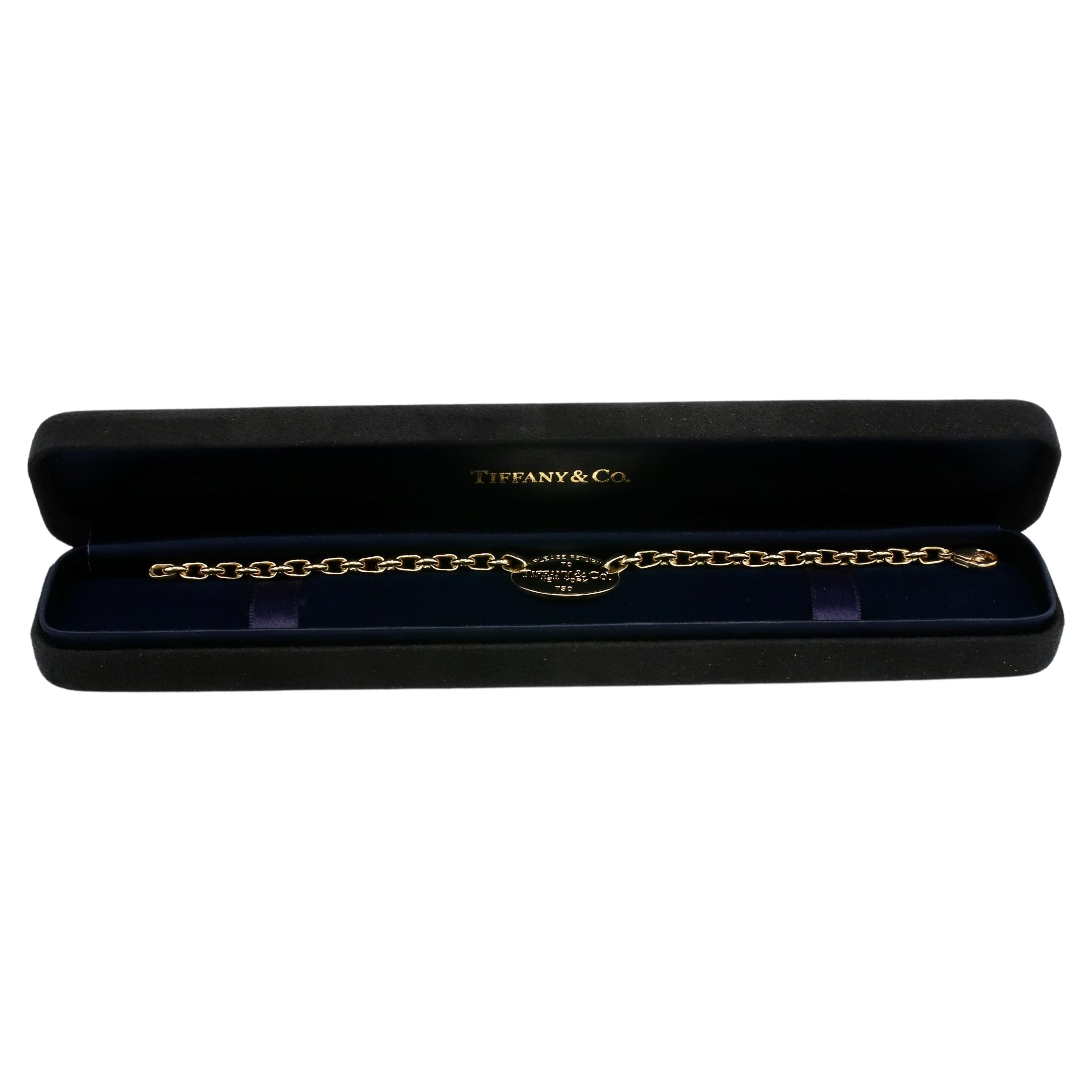 Modern Tiffany & Co. Return To Tiffany 18 Karat Yellow Gold Chain Link Bracelet