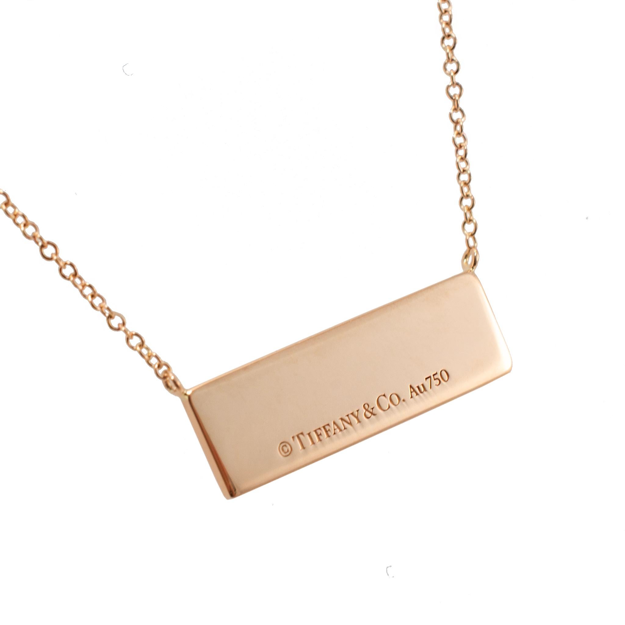 Tiffany & Co. Volver a Collar colgante con barra de diamantes Tiffany en oro amarillo de 18 quilates Corte redondo en venta