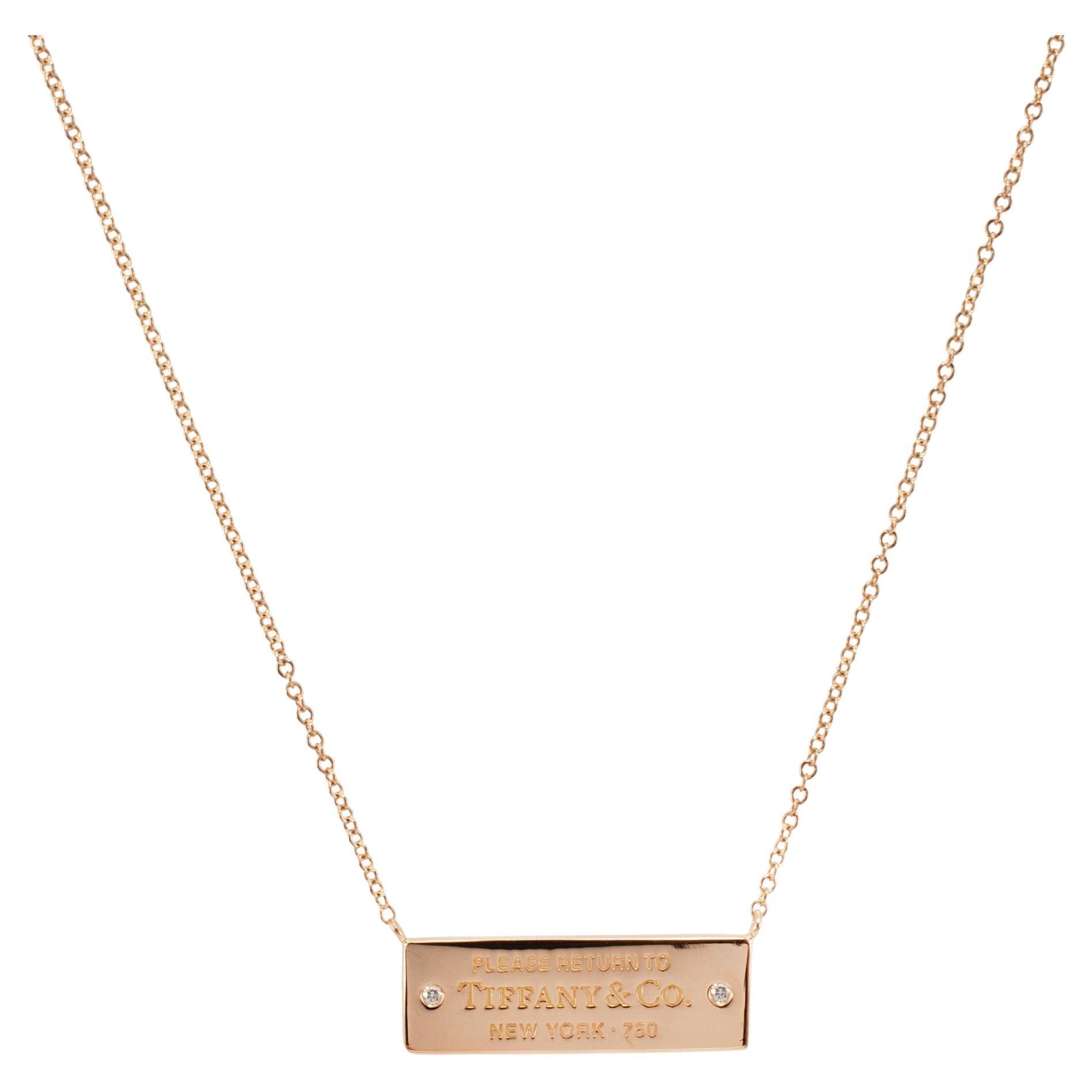 Tiffany & Co. Volver a Collar colgante con barra de diamantes Tiffany en oro amarillo de 18 quilates