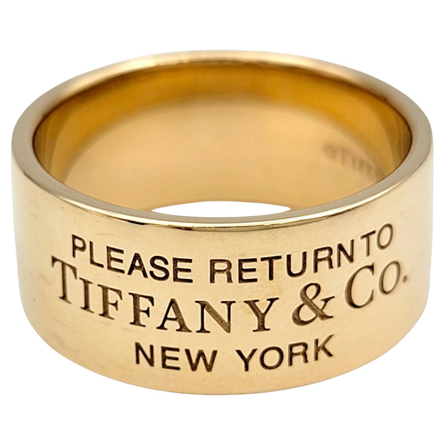 Ringgröße: 10

Dieser wunderschöne Bandring von Tiffany & Co. aus 18 Karat Roségold, der zur berühmten 