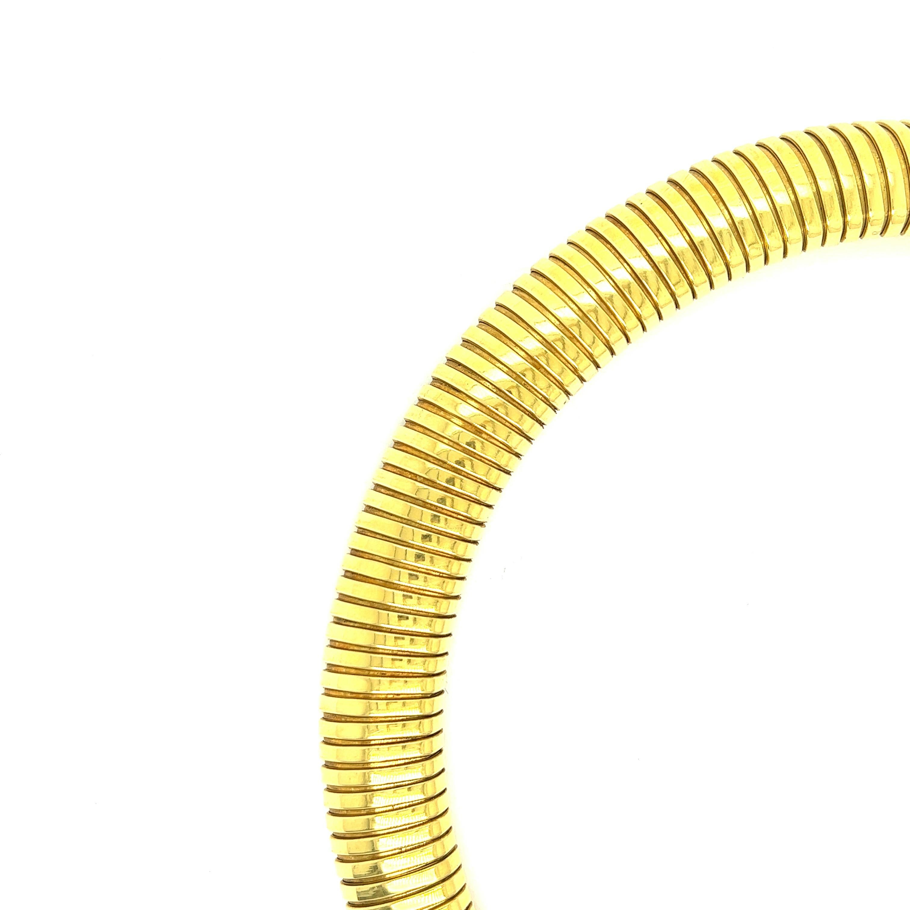 Tiffany & Co. Geripptes Kropfband Gold Halskette im Zustand „Hervorragend“ in New York, NY