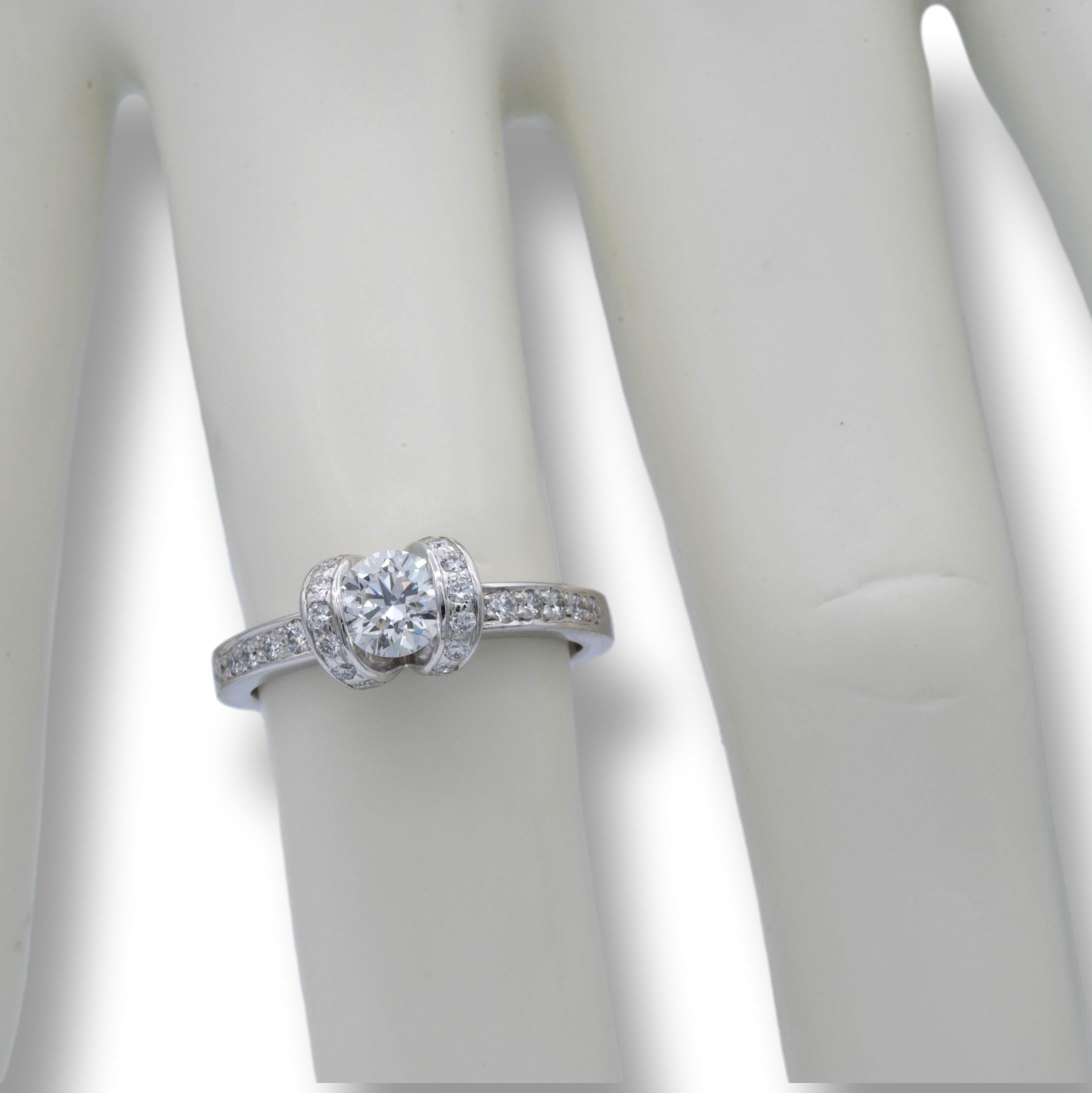 Women's Tiffany & Co. Ribbon Platinum Diamond Engagement Ring 0.90 Ct TW Round Cut