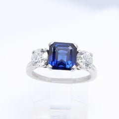 Tiffany & Co Ring Flawless Blue Sapphire and Diamond Ring GIA Certificate