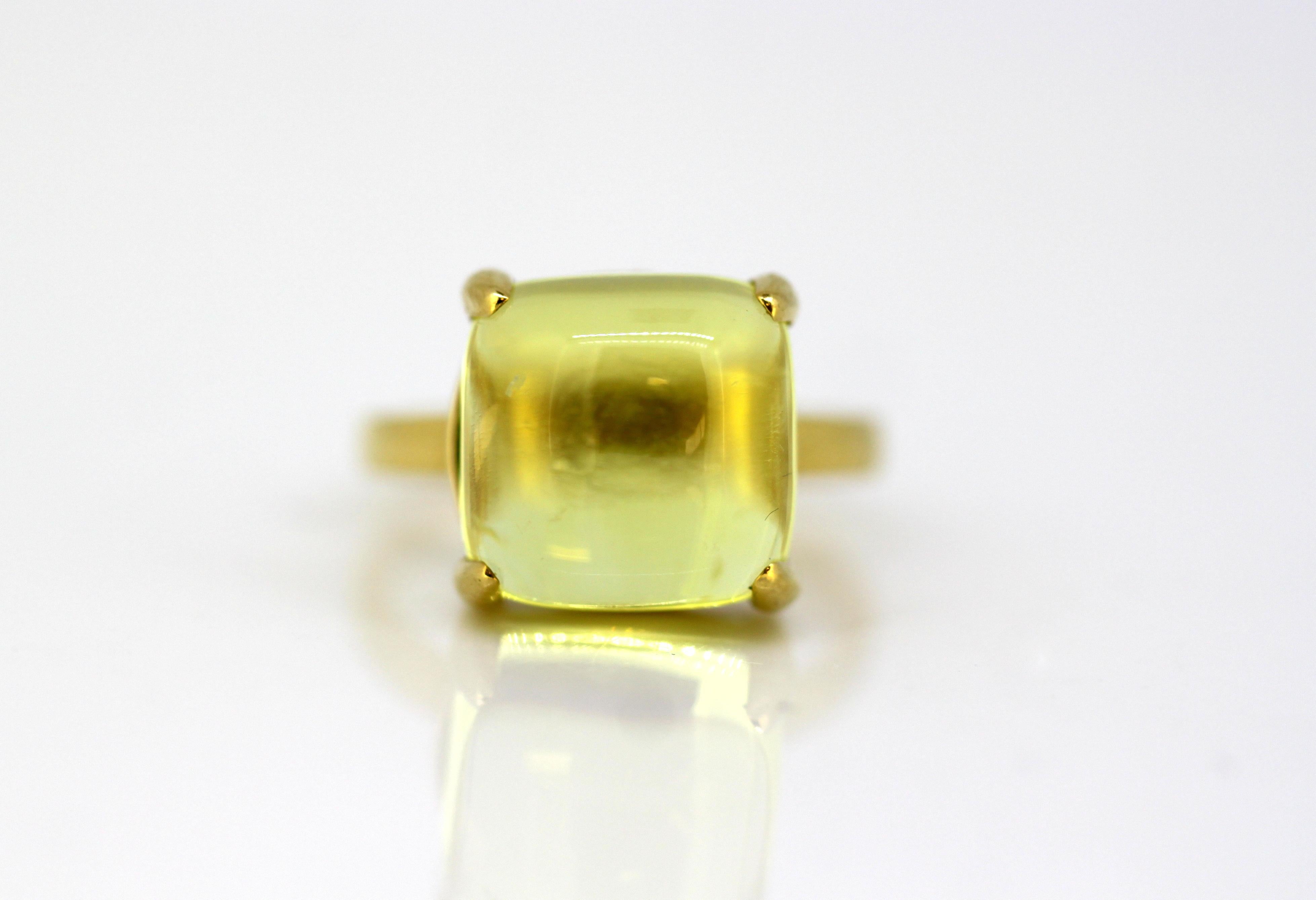 18k gold ring with citrine. 
Designer : Tiffany & Co, Design by Paloma Picasso 
Made in London 2008 
Fully hallmarked. 

Approx Dimensions - 
Ring Size : 3 x 2 x 1.2 cm 
Finger Size: (UK) = N (US) = 7 (EU) = 54 
Weight : 7 grams 

Citrine - 
Size :