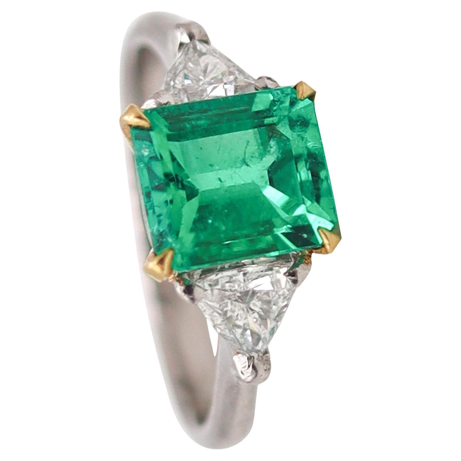 TIFFANY & CO. Anillo De Platino Y Oro De 18 Quilates Con Esmeralda Y Diamantes De 2,13 Quilates
