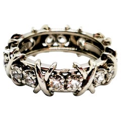 Sechzehn Stein-Platin-Diamant-Ring von Tiffany & Co
