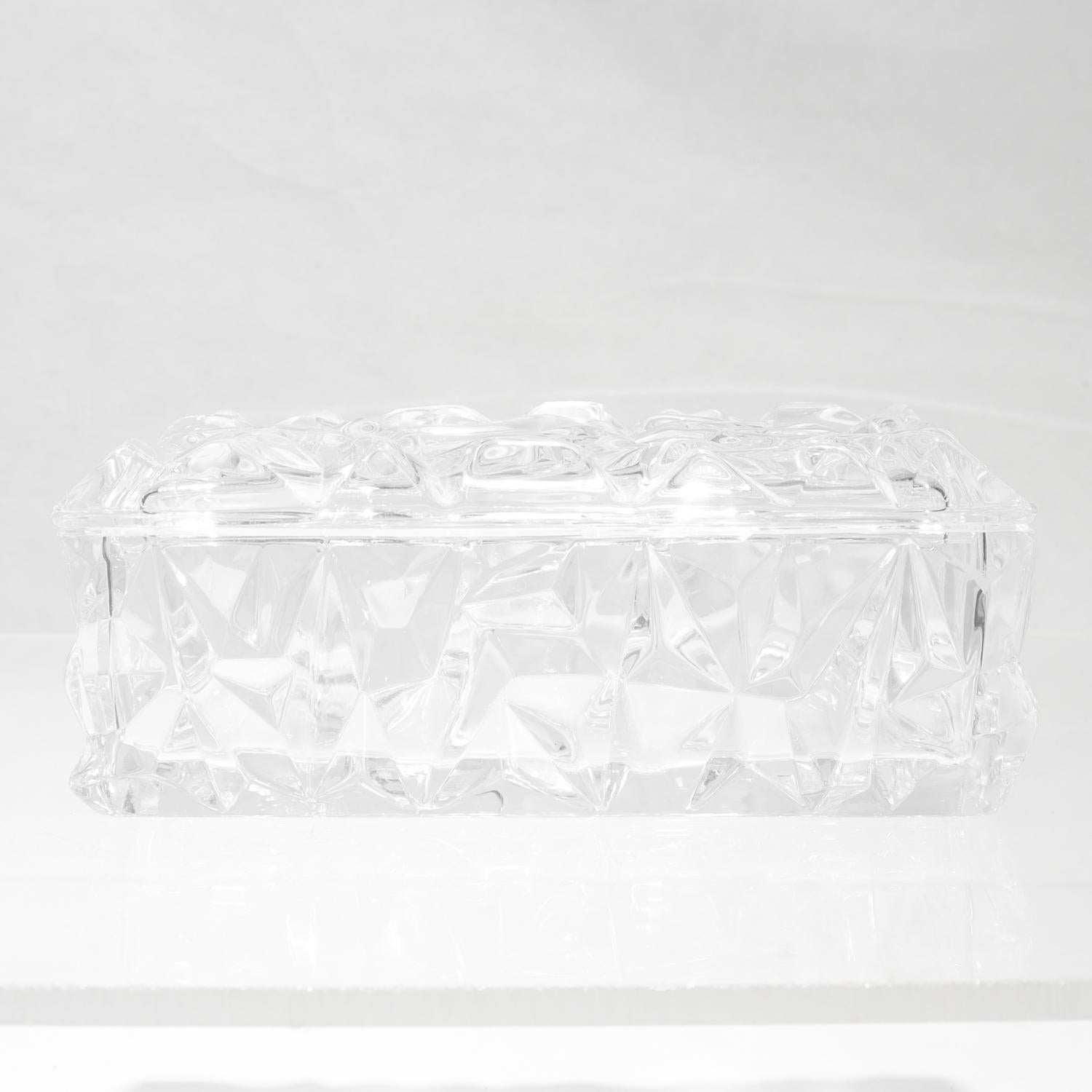 Tiffany & Co. Caja cómoda de cristal tallado con tapa siglo XX