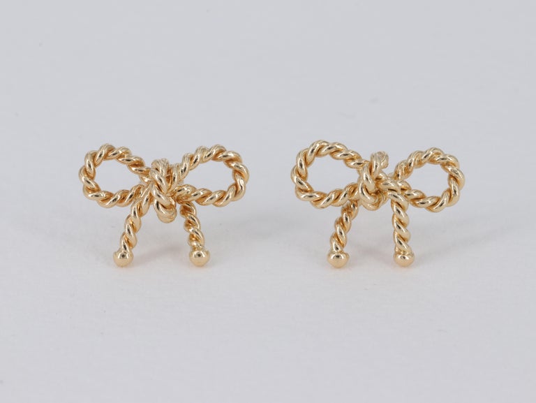 Tiffany and Co. Rope Bow Earrings in 18 Karat Yellow Gold at 1stDibs | gold bow  earrings, tiffany bow earrings gold, tiffany gold bow earrings