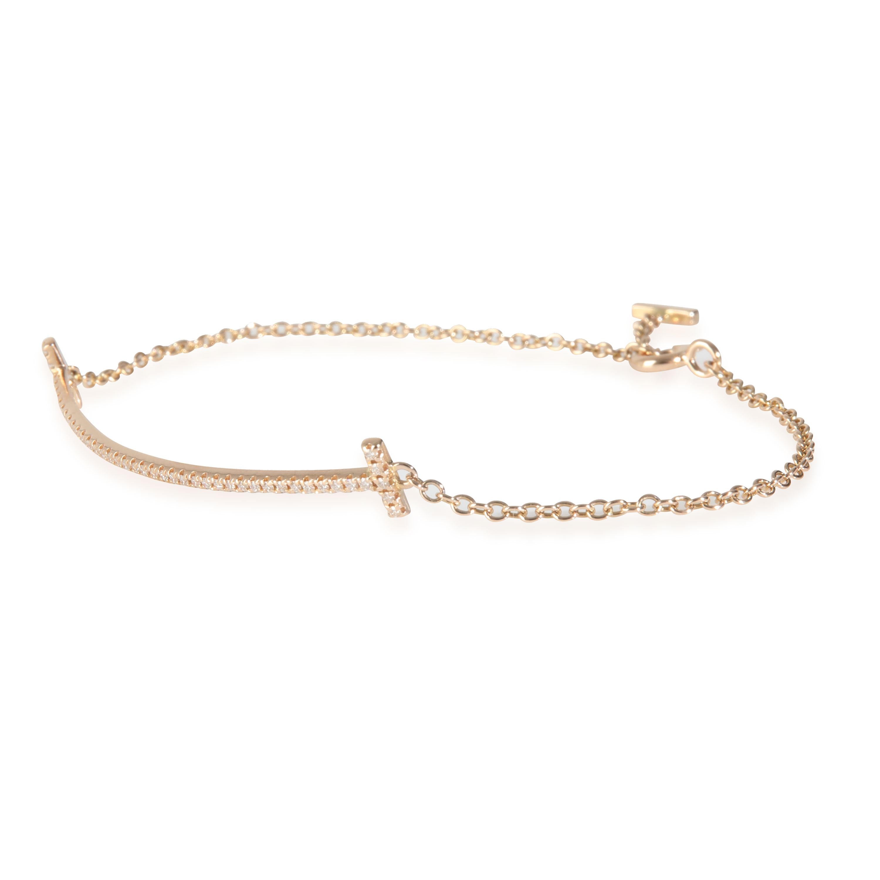 Tiffany & Co. Bracciale Tiffany T Smile con diamanti in oro rosa In condizioni ottime in vendita a New York, NY