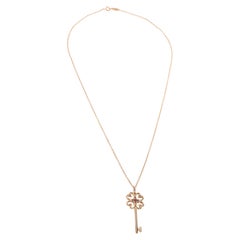 Tiffany & Co. Ciondolo a forma di chiave con zaffiro in oro rosa