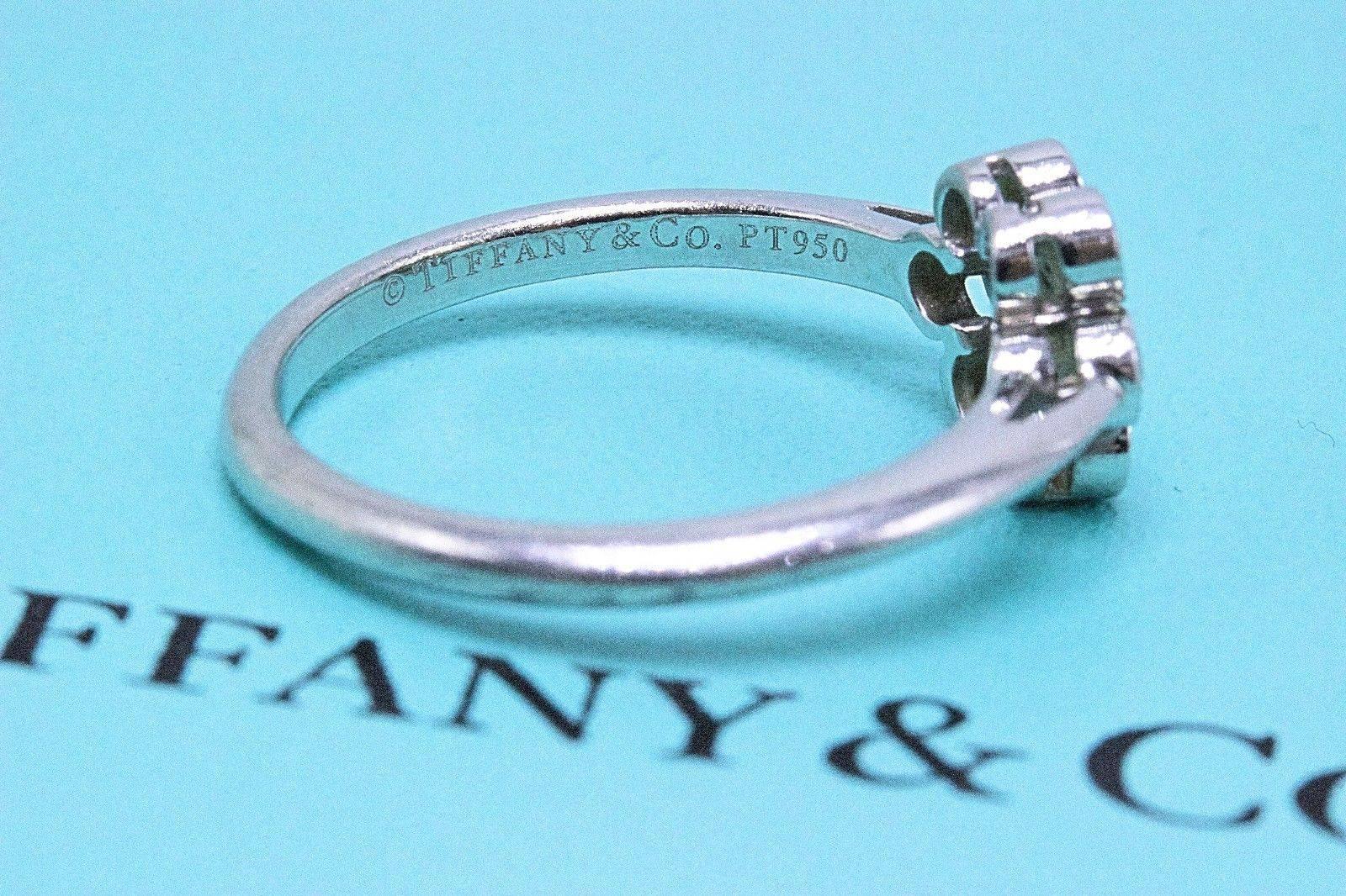 Modern Tiffany & Co. Round Brilliant 0.30 Carat F VVS Diamond Flower Ring in Platinum For Sale