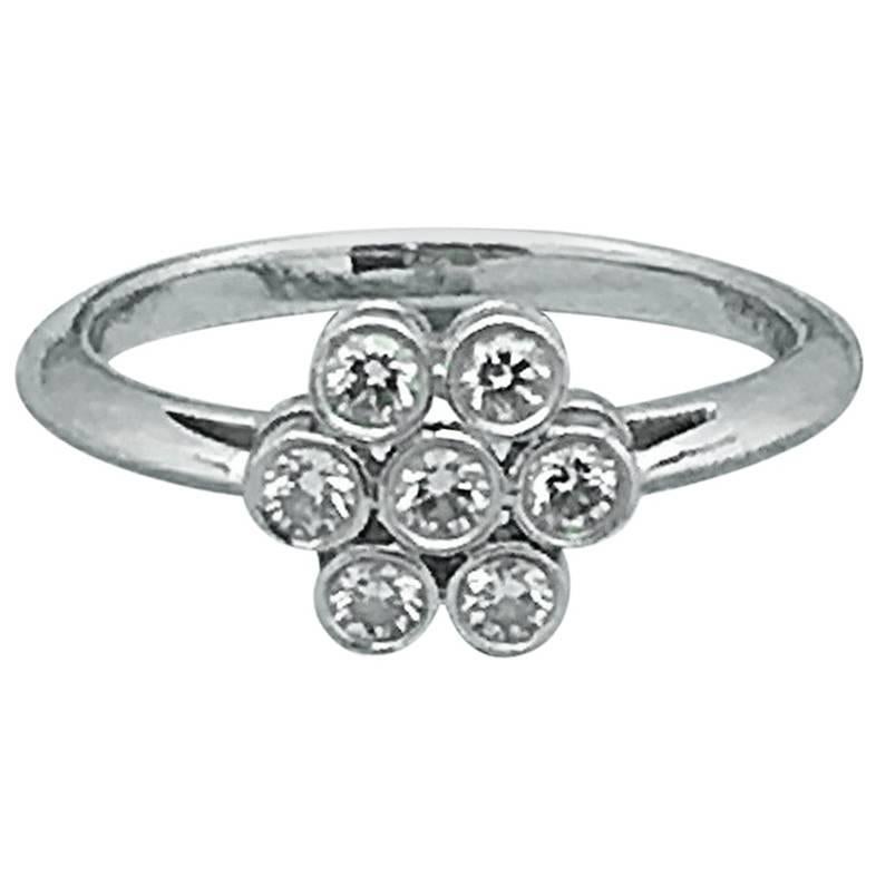 Tiffany & Co. Round Brilliant 0.30 Carat F VVS Diamond Flower Ring in Platinum For Sale