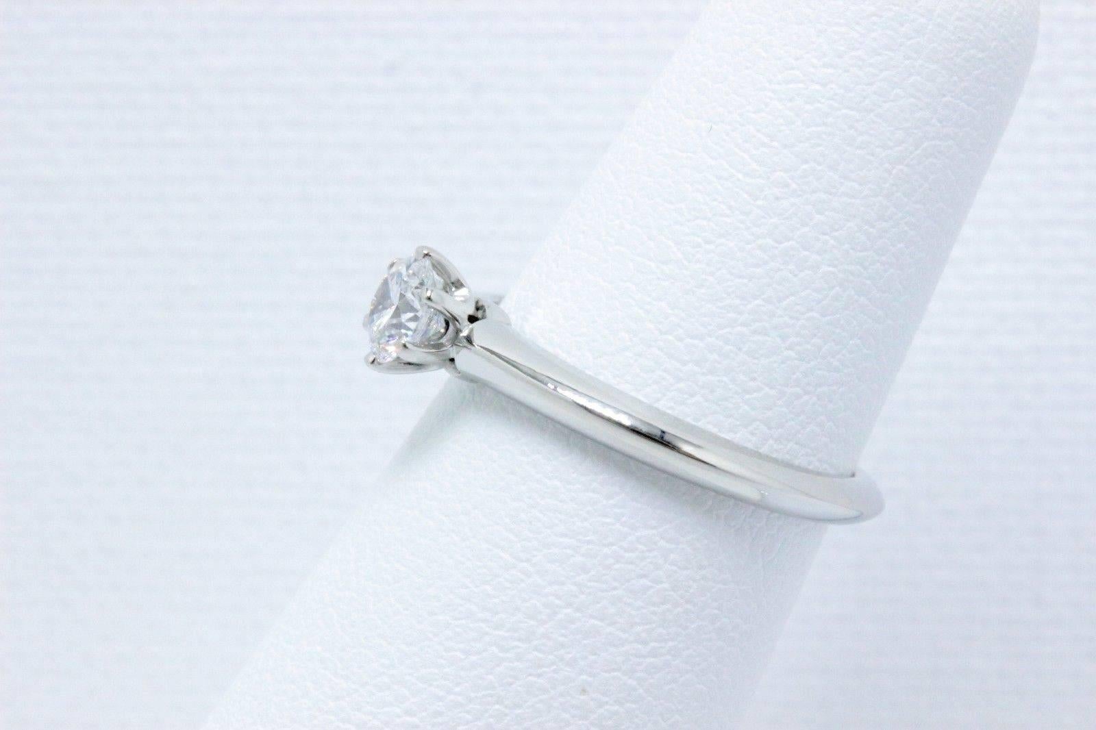 Tiffany & Co. Round Brilliant 0.32 Carat Diamond and Platinum Engagement Ring In Excellent Condition In San Diego, CA