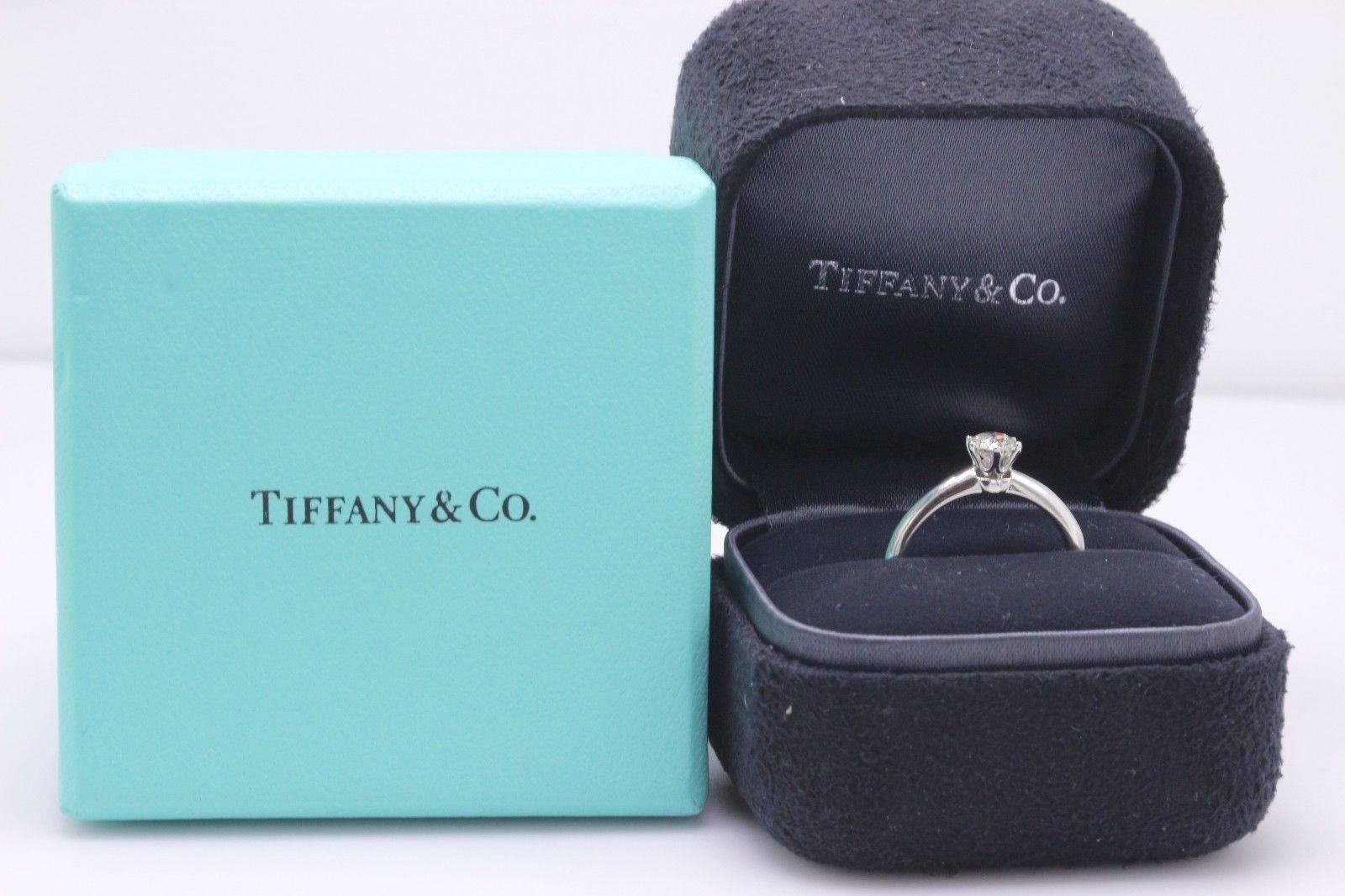 Women's Tiffany & Co. Round Brilliant 0.40 Carat I VVS2 Diamond and Platinum Ring