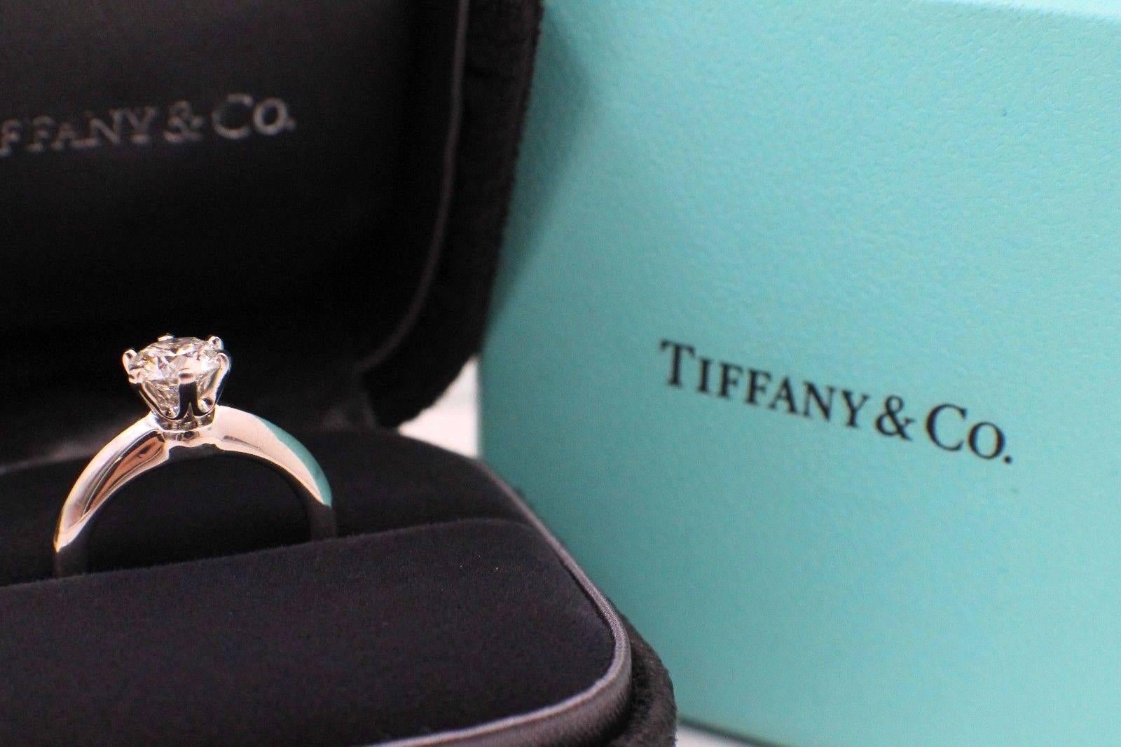 Tiffany & Co. Round Brilliant 0.75ct H VS1 Diamond & Platinum Engagement Ring In Excellent Condition In San Diego, CA