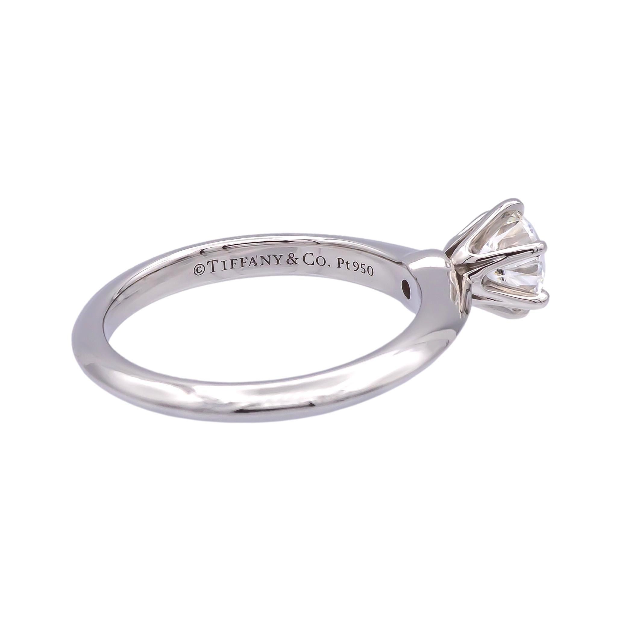 Women's Tiffany & Co. Round Brilliant .53 ct H VS1 Diamond Solitaire Ring in Platinum For Sale